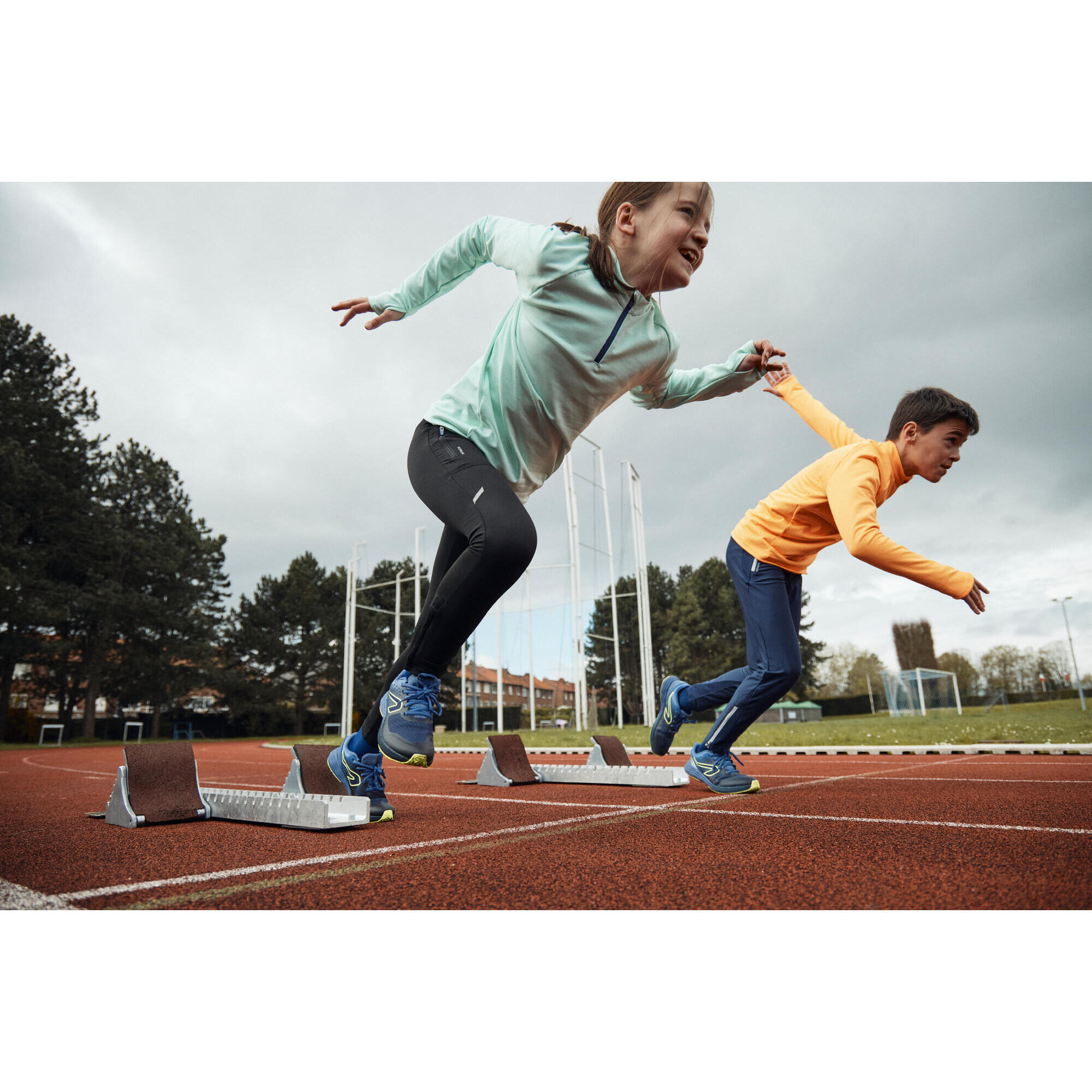 COLLANT DE RUNNING CHAUD ENFANT KIPRUN WARM NOIR KIPRUN Decathlon