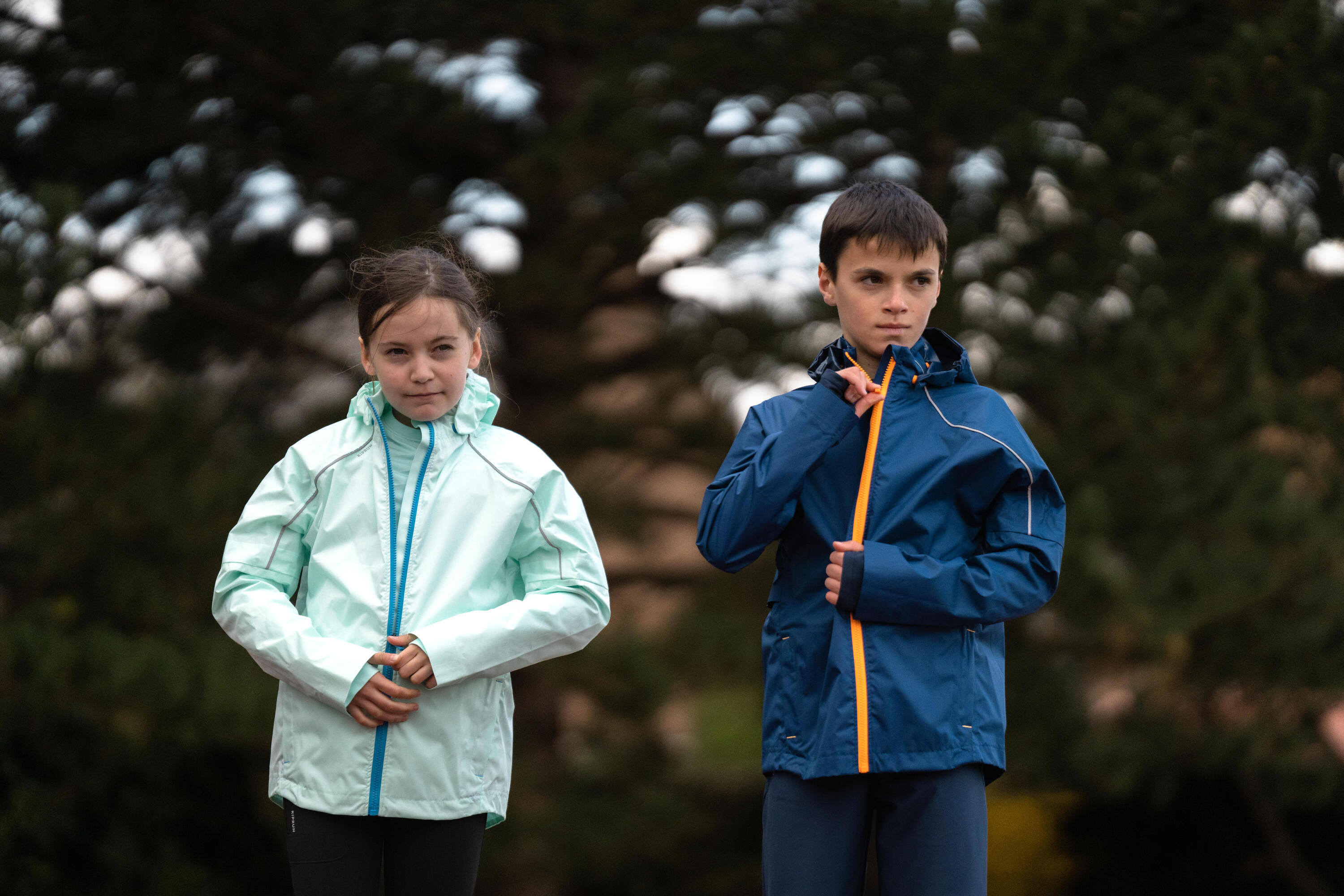 KIPRUN RAIN kid's waterproof running jacket - Blue/Orange 17/21
