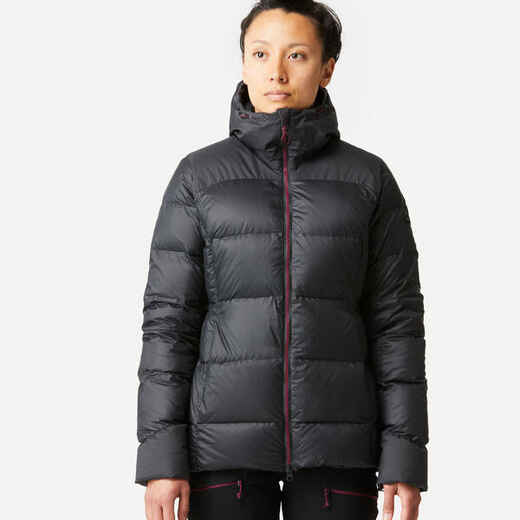 
      Daunenjacke Damen bis -18 °C Trekking - MT900 schwarz
  