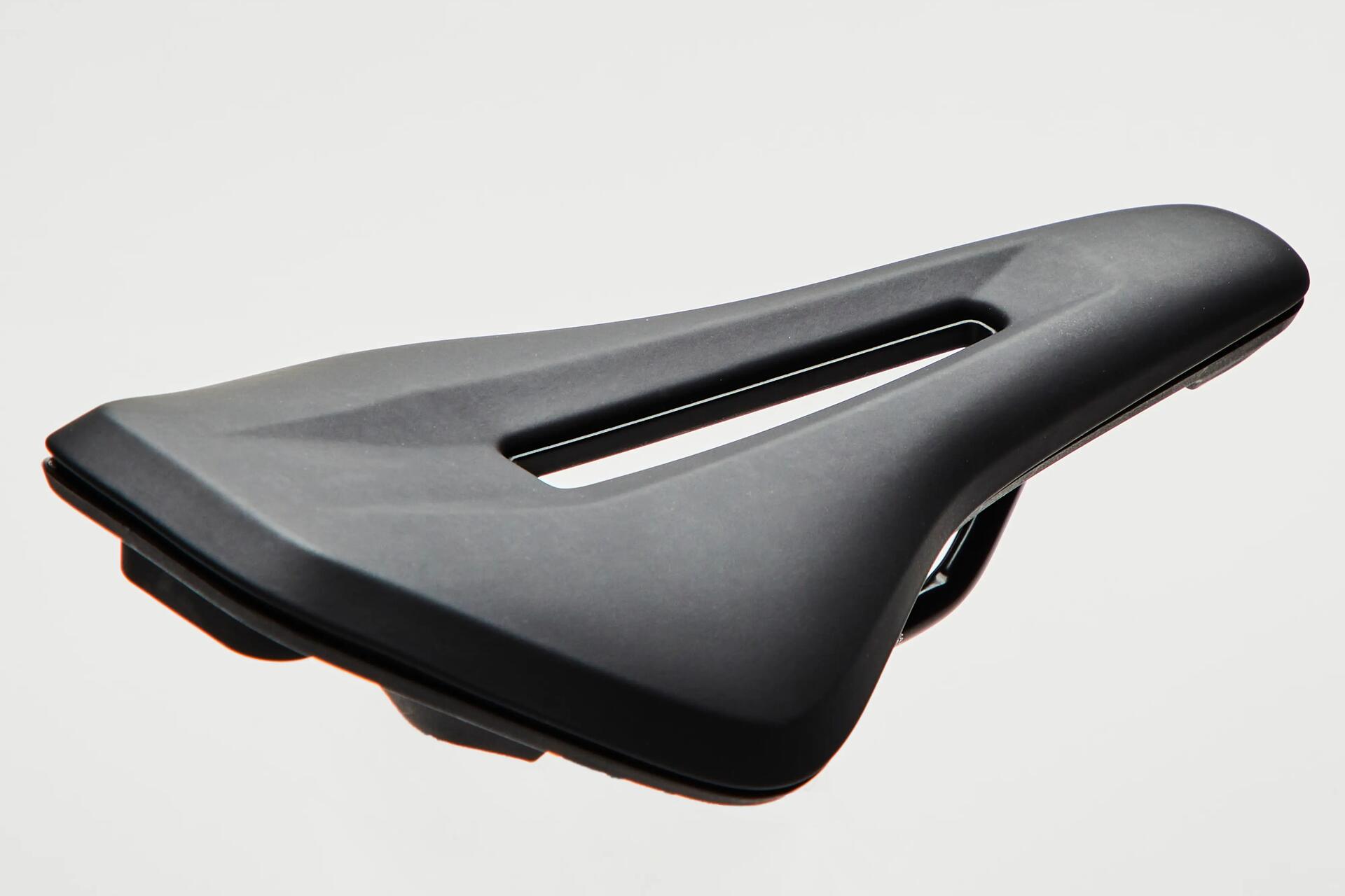 SELLE 30° CONFORT 145 MM