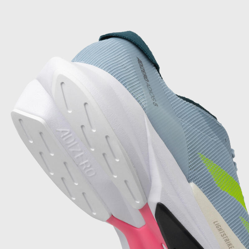 Decathlon está liquidando zapatillas de running como estas Adidas Adizero  para que no esperes a las rebajas