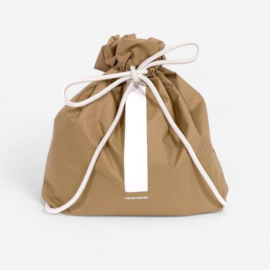 EMBALLAGE CADEAU
Format: 44 x 51cm (vêtements, ballons, chaussures, gourdes...)