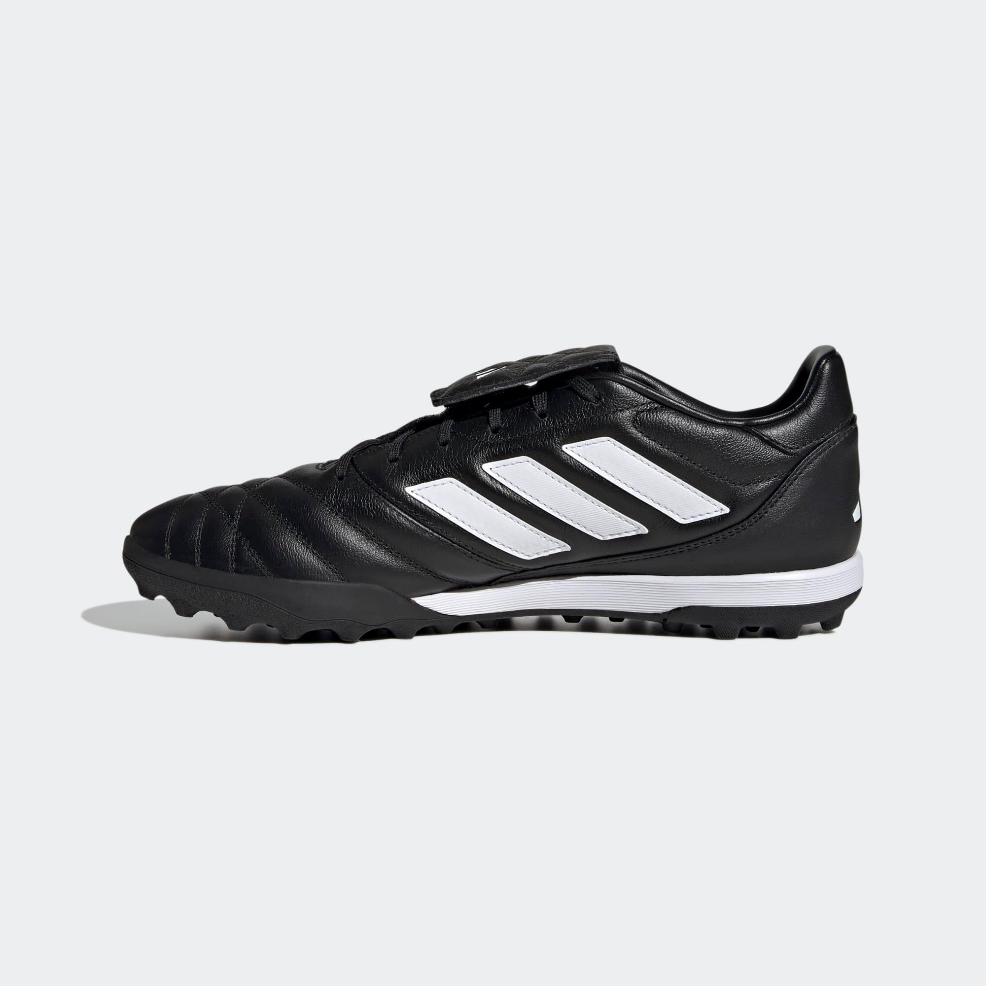 Adult Copa Gloro Turf Black