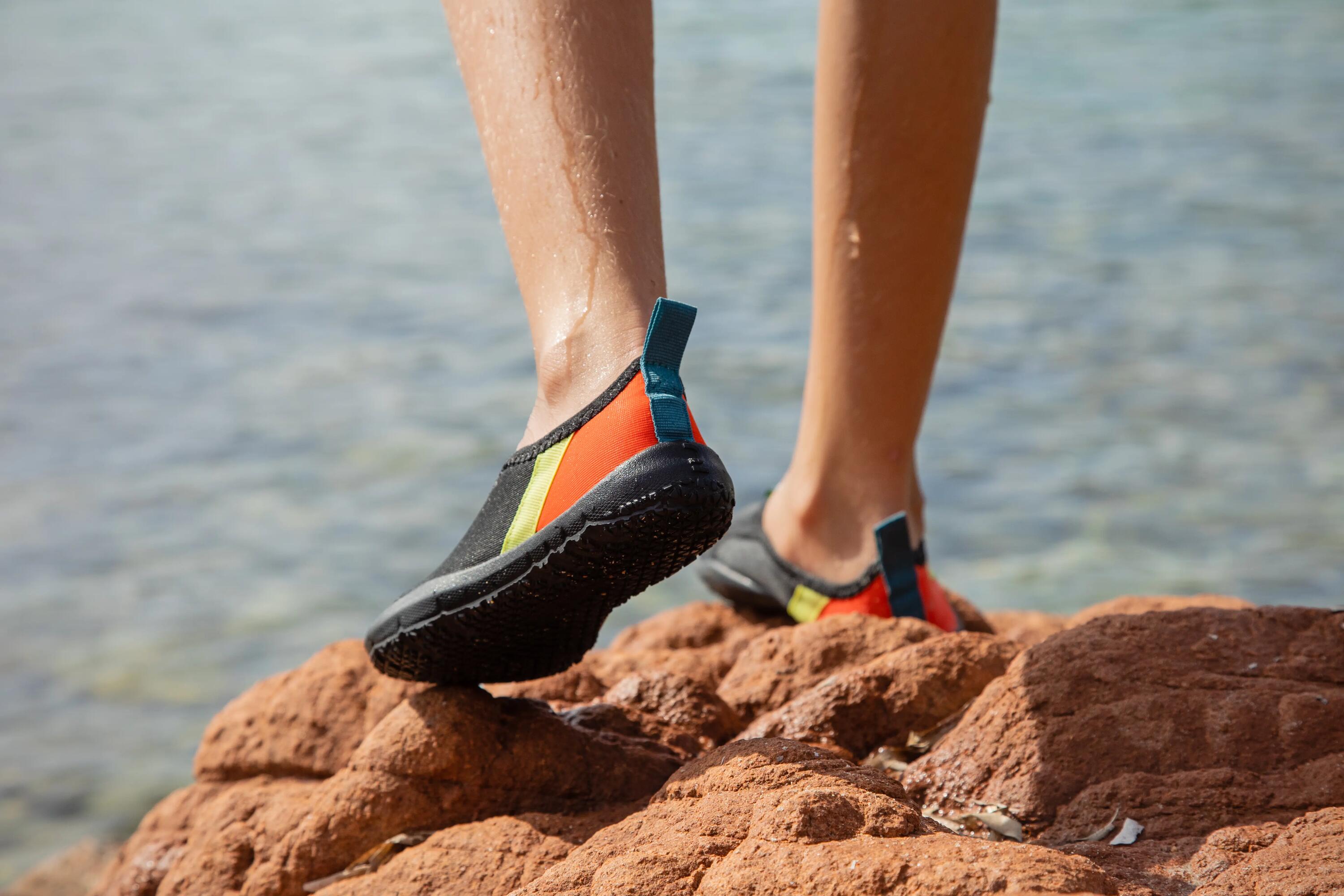 Gdzie są potrzebne specjalne buty do wody i plażę?