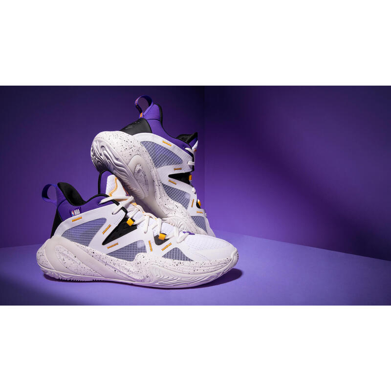 BASKETBALSCHOENEN VOOR DAMES/HEREN LOS ANGELES LAKERS 900 NBA MID-3 WIT