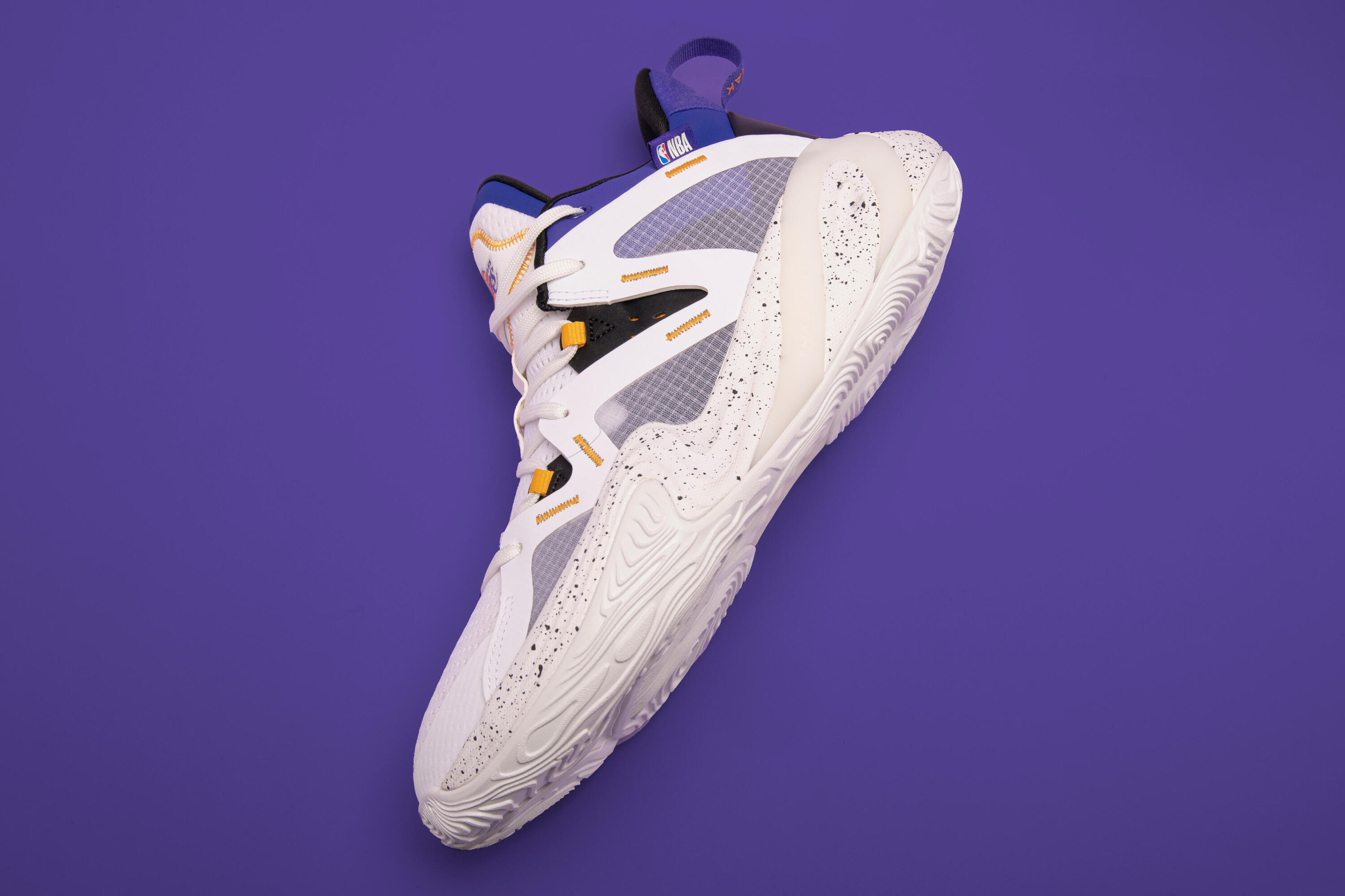 CHAUSSURES DE BASKETBALL LOS ANGELES LAKERS HOMME/FEMME -  900 NBA MID-3 BLANC 14/22