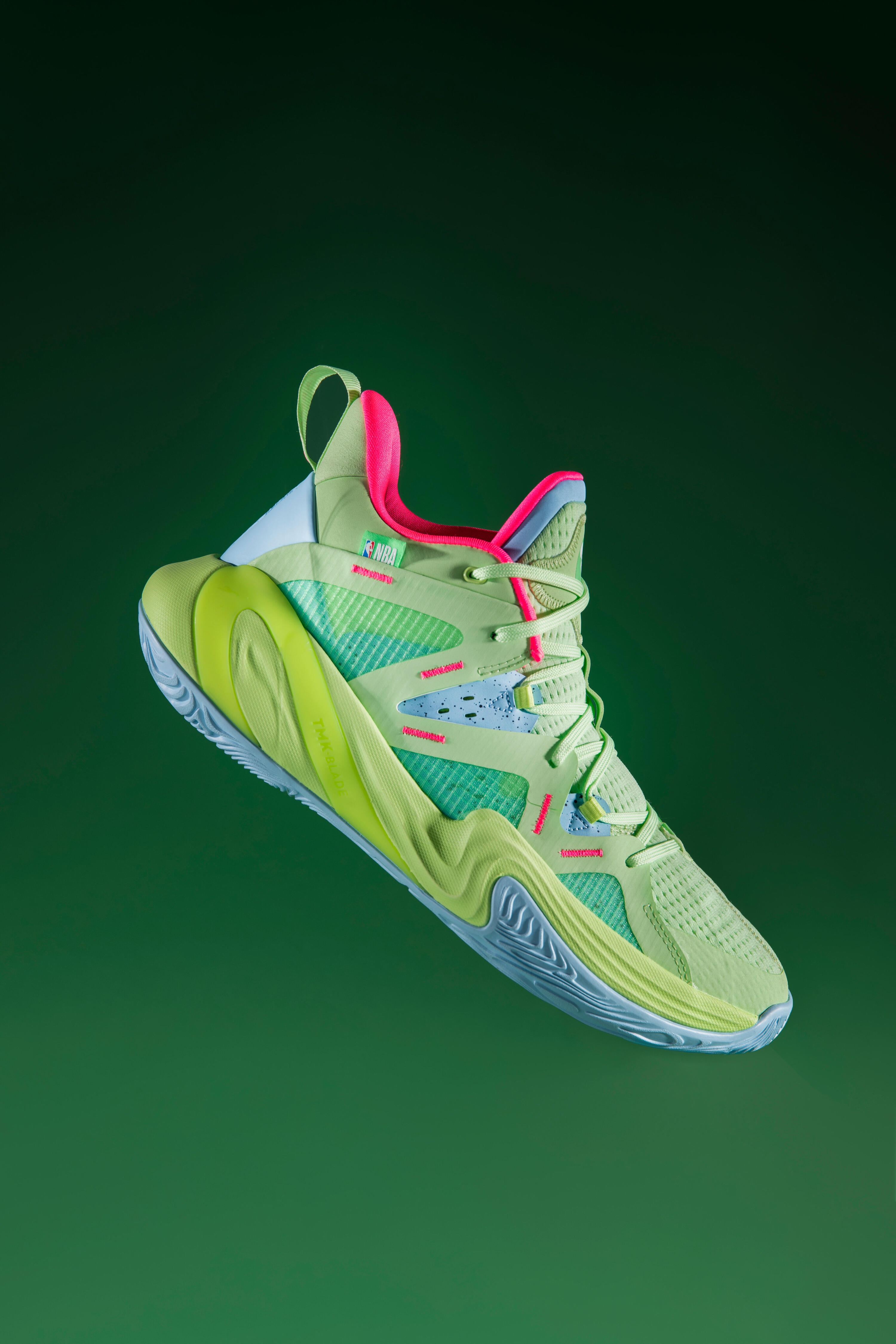 ZAPATILLAS DE BALONCESTO BOSTON CELTICS UNISEX -  900 NBA MID-3 VERDE 11/21