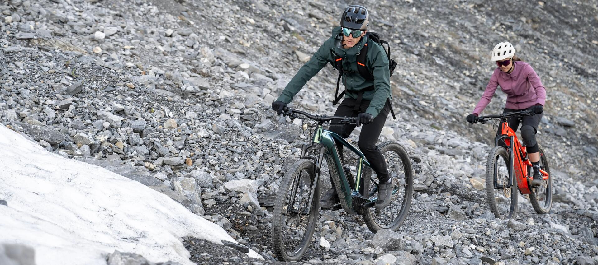 ¡Despídete del frío! 5 trucos para practicar ciclismo en invierno