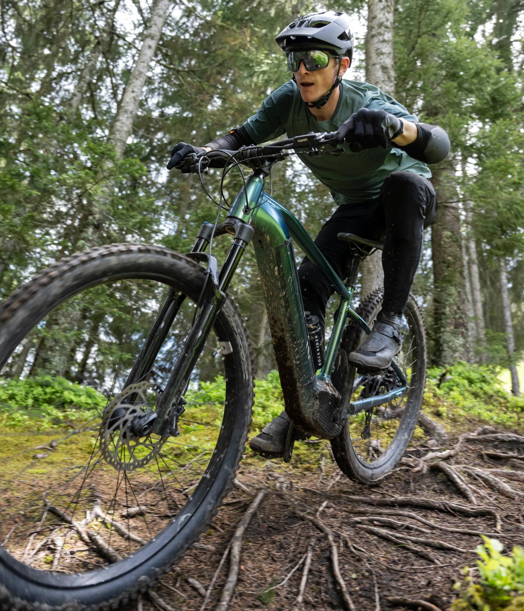 Rower z amortyzatorem czy bez? Czy warto wybrać sztywny widelec?