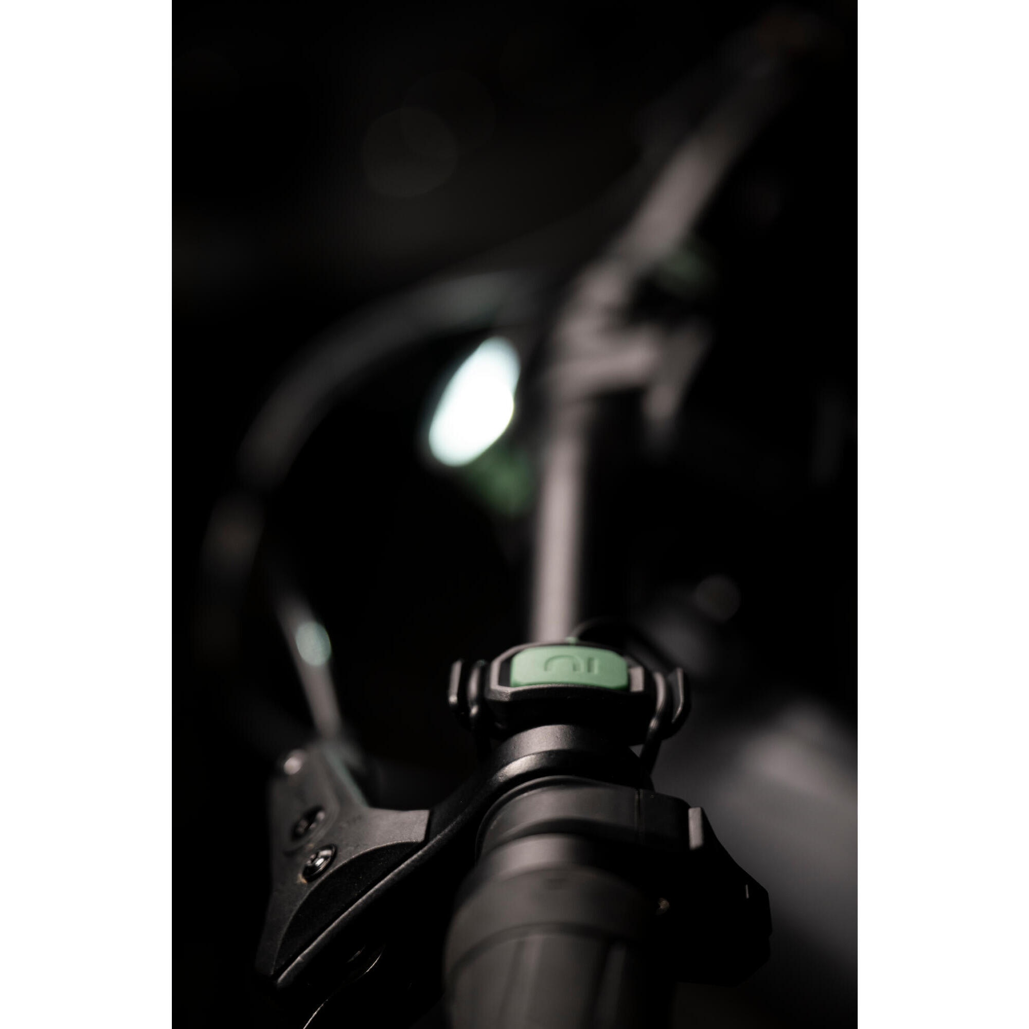 FL940 BICYCLE LIGHTING for use on unlit roads