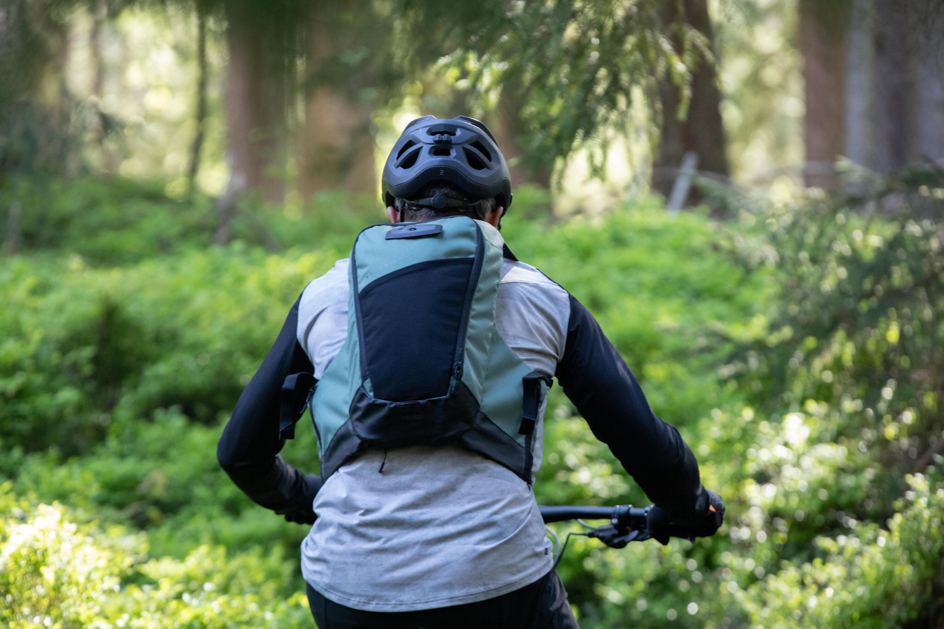 Sac d’hydratation de vélo de montagne 7 L avec poche à eau 2 L, Explore 10/13