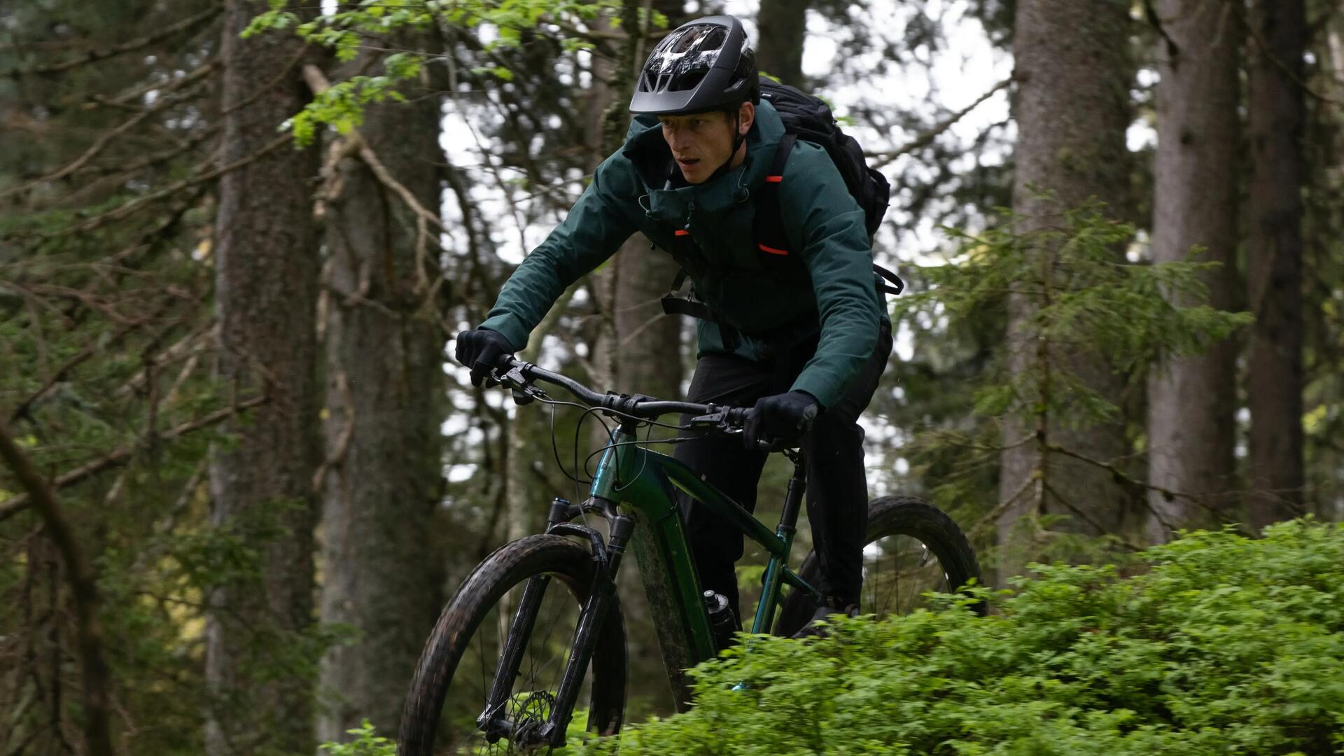 8 idées de sports à tester sous la pluie