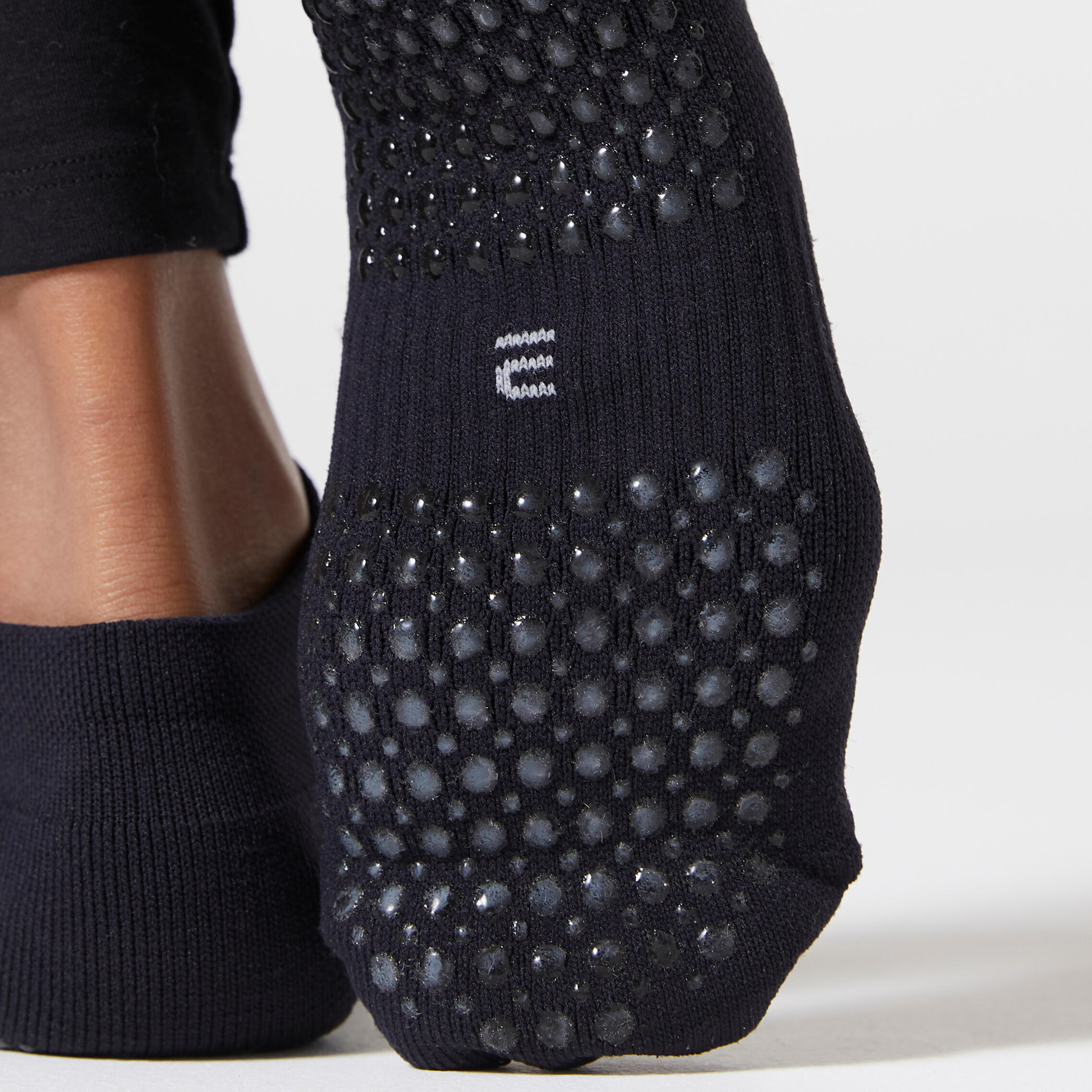 Women's Non-Slip Fitness Socks 500 - Black DOMYOS