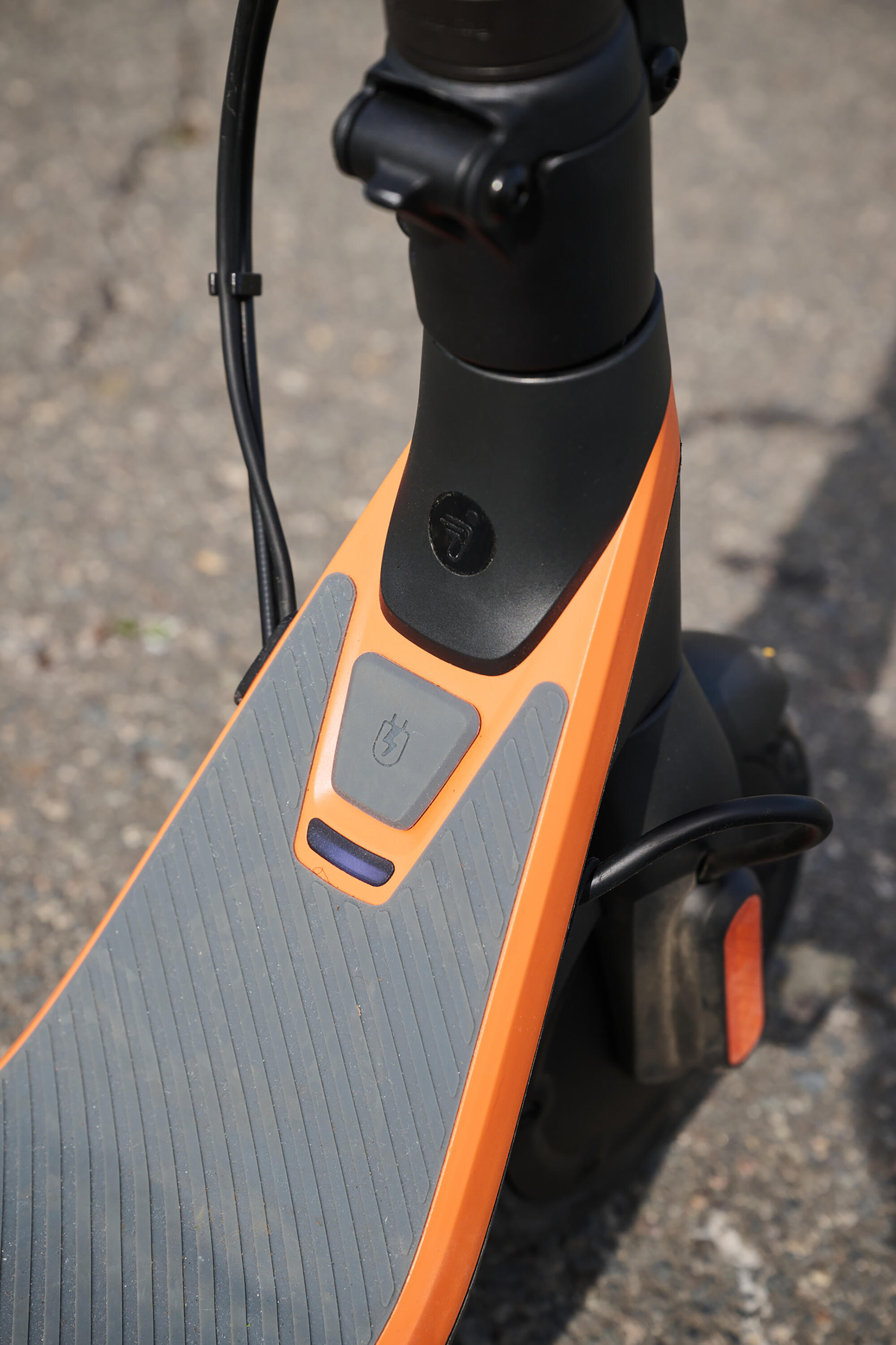 Gebraucht - E-Scooter Kinder - Ninebot C2 10/11