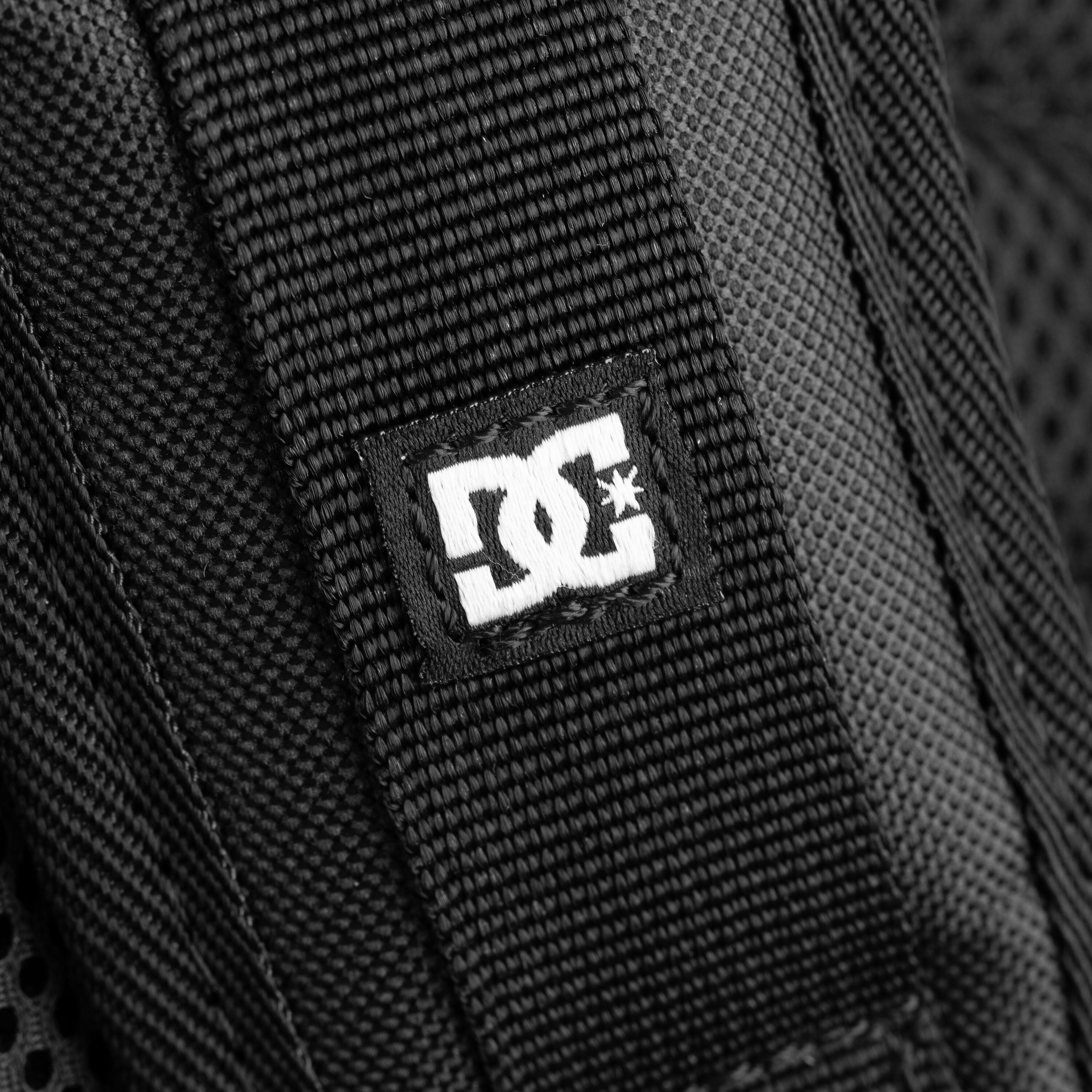 SAC A DOS DE SKATE DC SHOES STRAPPER NOIR AVEC FIXATION POUR SKATEBOARD 9/9