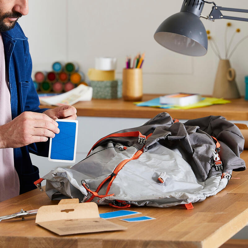 Como fazer a manutenção e reparação de uma mochila de caminhada?