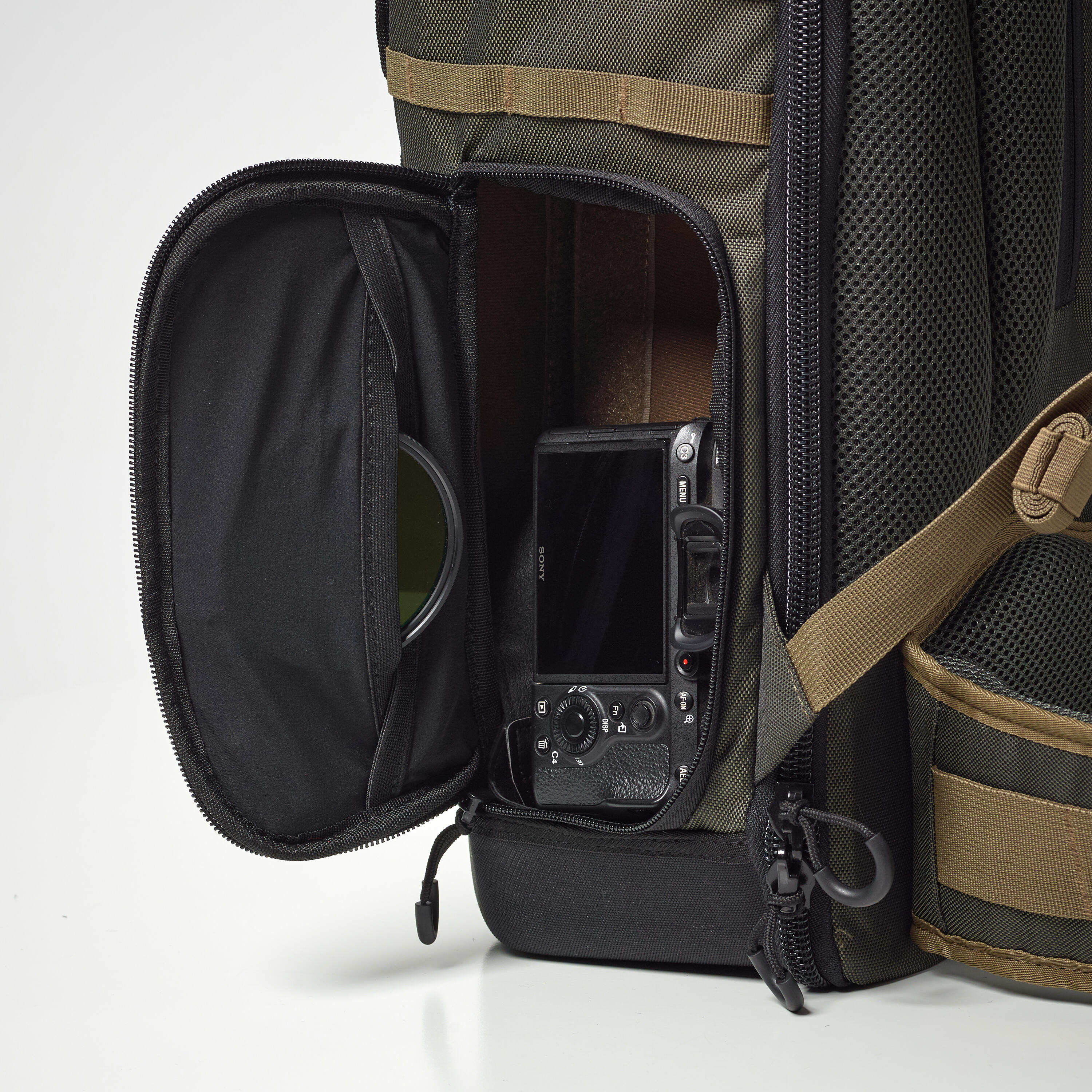 Buy Hama Protour Shoulder Camera Bag for DSLR (Sturdy U-Shaped Strap,  Black) Online – Croma