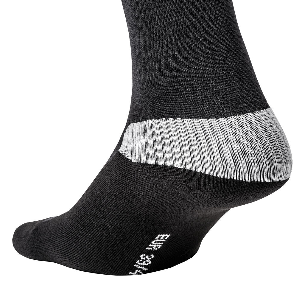 Spodné ponožky pre dospelých FH500 na pozemný hokej čierne