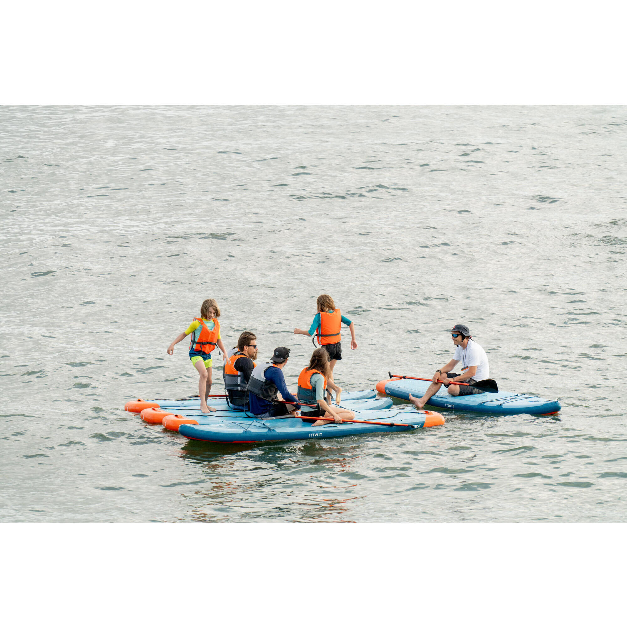 Sturdy inflatable stand-up paddle for rental companies and clubs