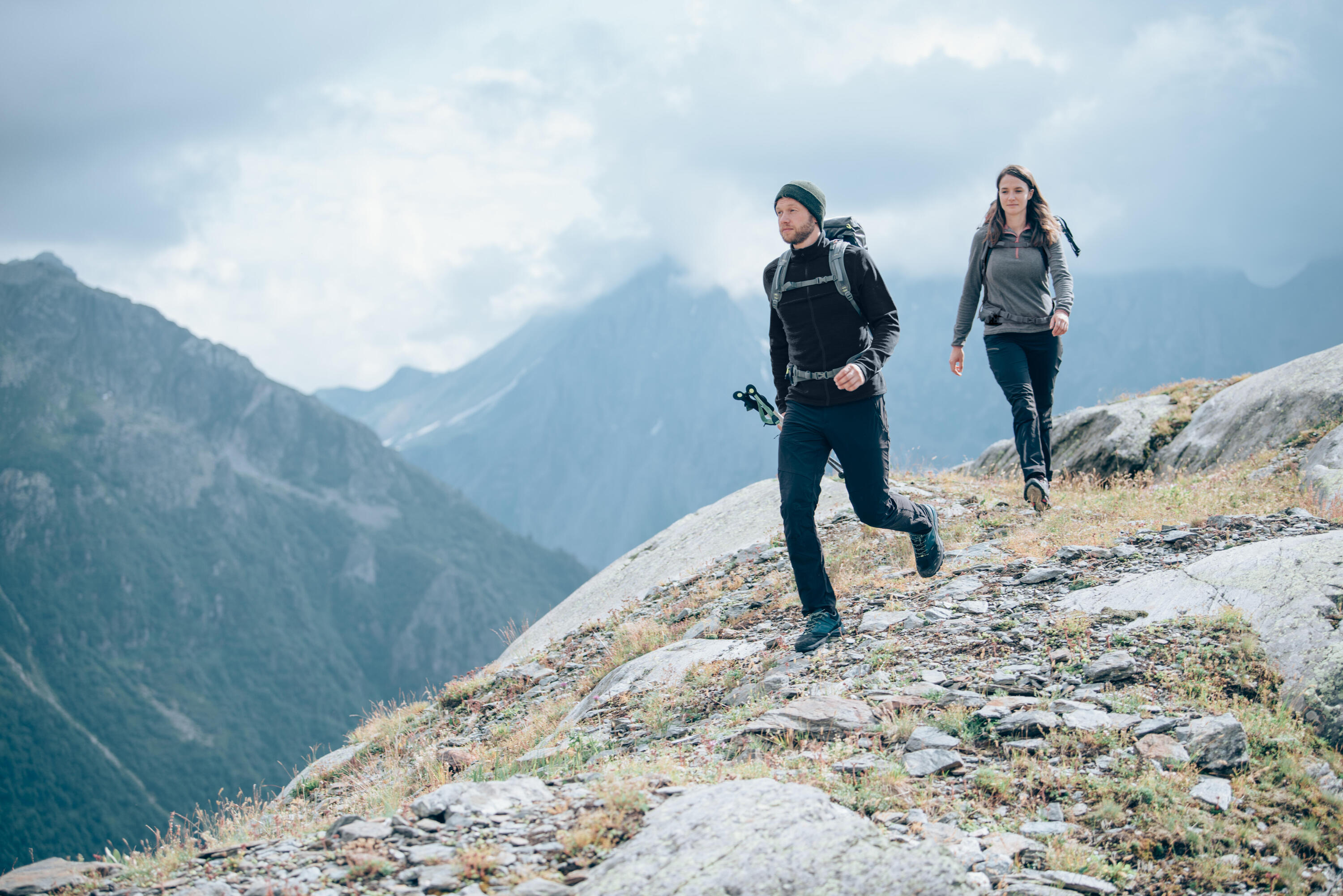 Polaire de randonnée montagne homme, MH100full zip noir 8/8