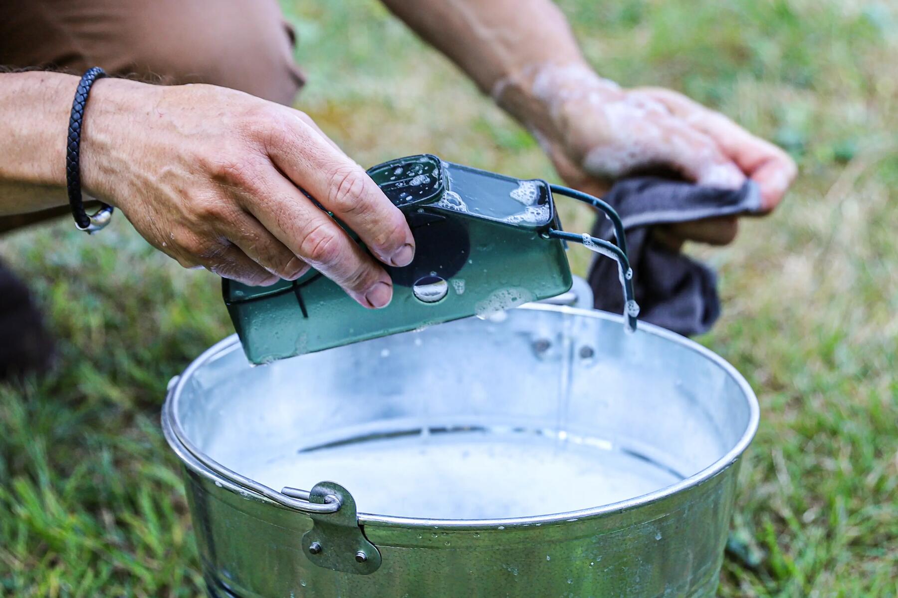 chain cleaner