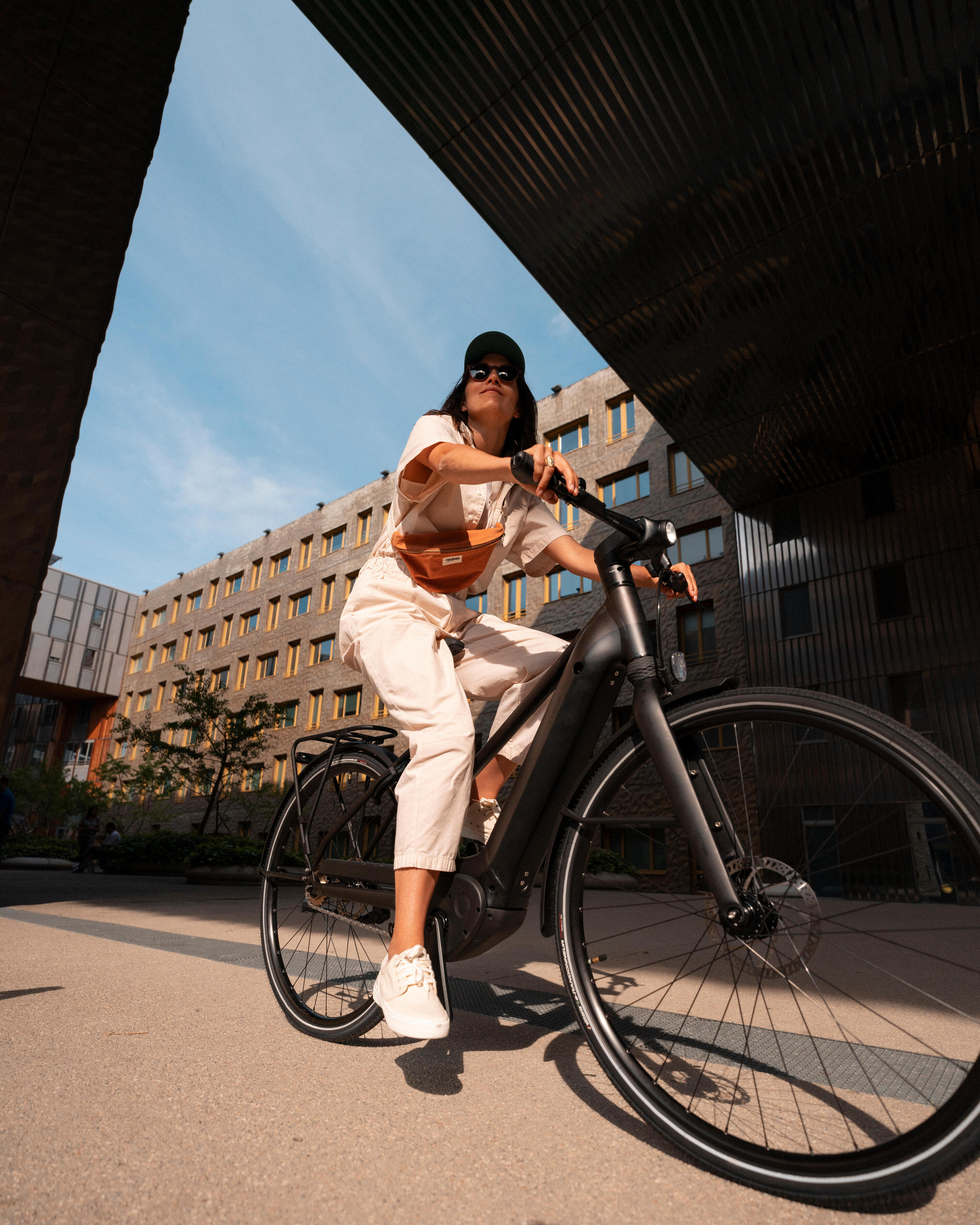 Tweedehands - Elektrische stadsfiets met automatische Owuru versnelling LD 92... 32/37