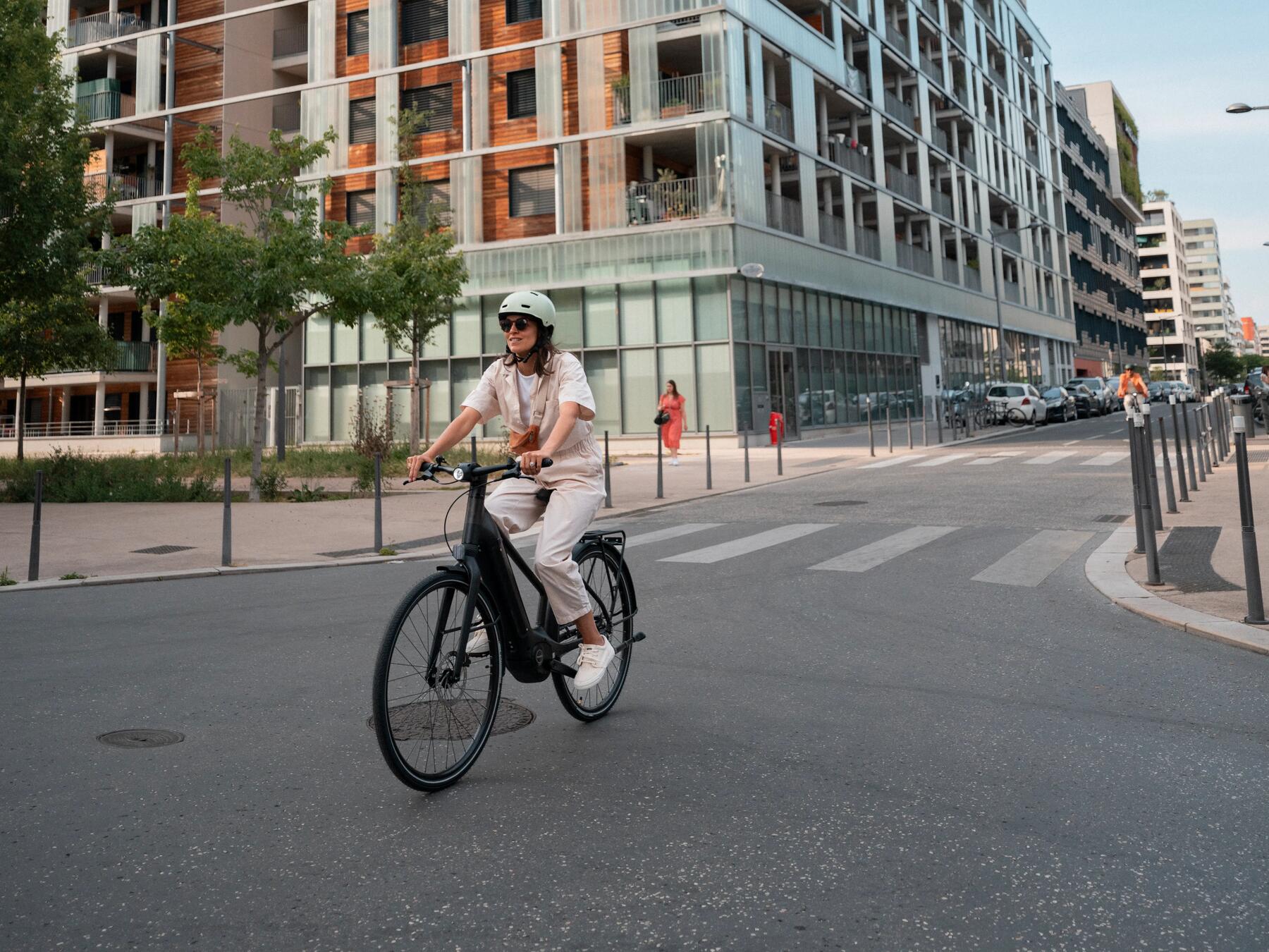 Bicicleta - aliatul perfect pentru slăbit: Sfaturi și echipament esenț
