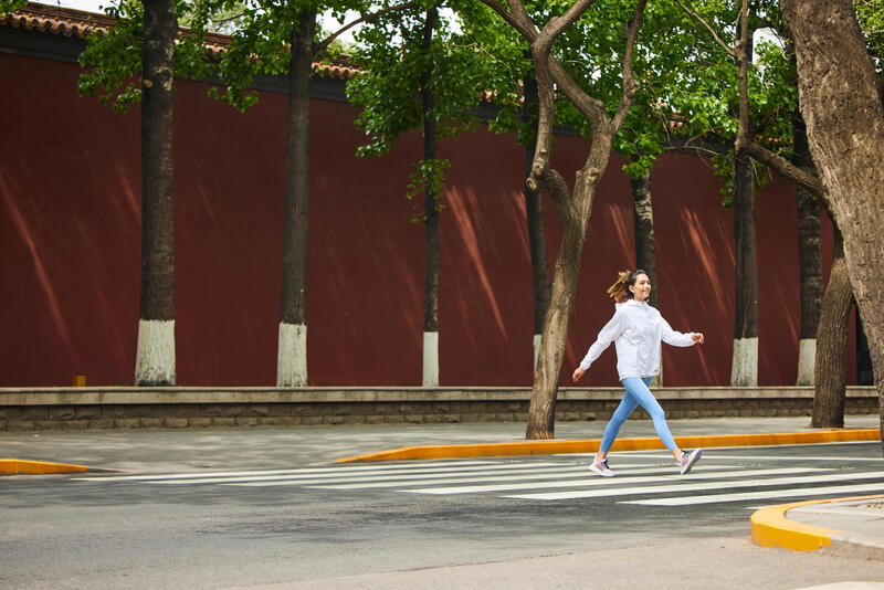 Power walking – skuteczny sposób na odchudzanie. Co to jest?