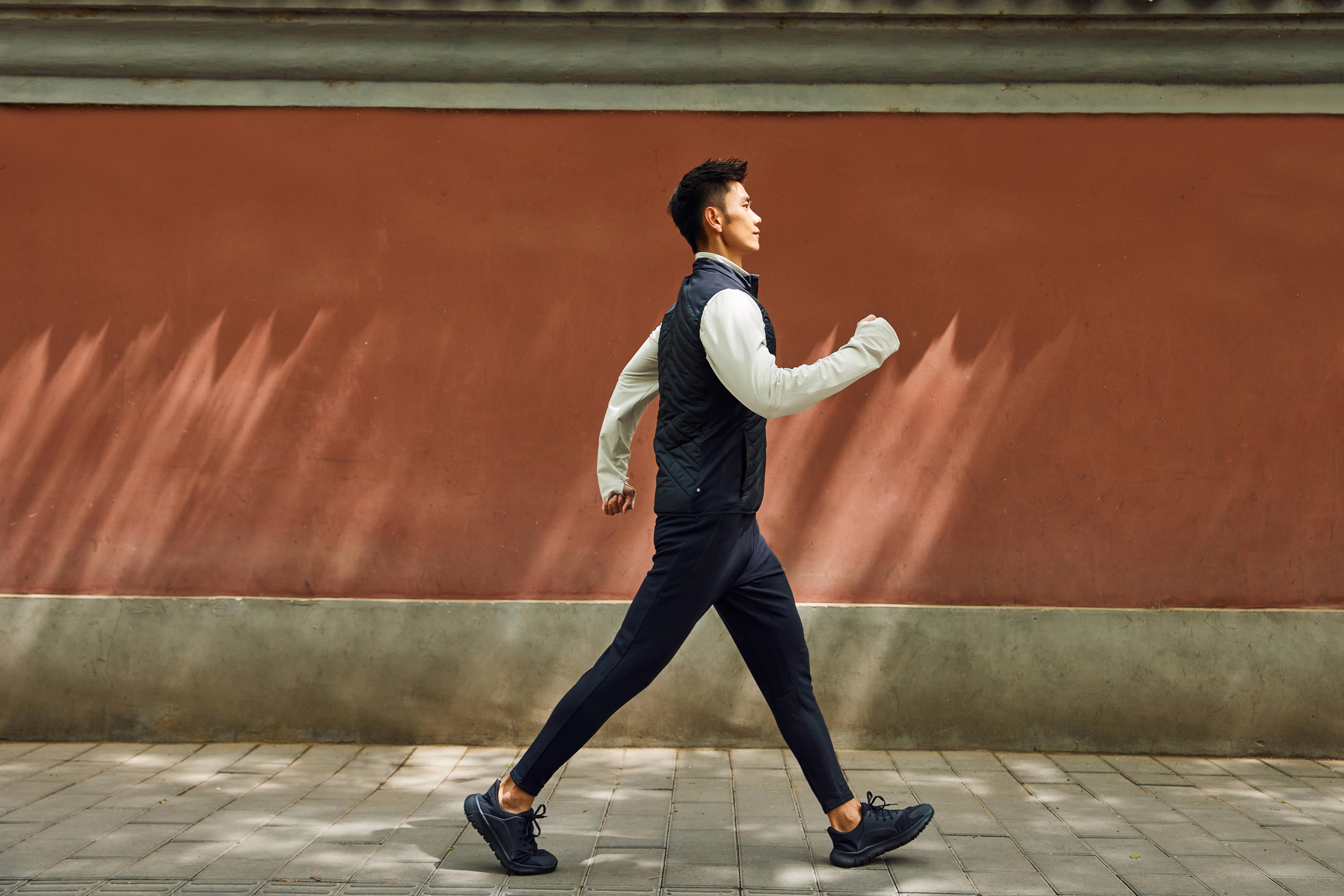 Abbigliamento per camminare decathlon sale