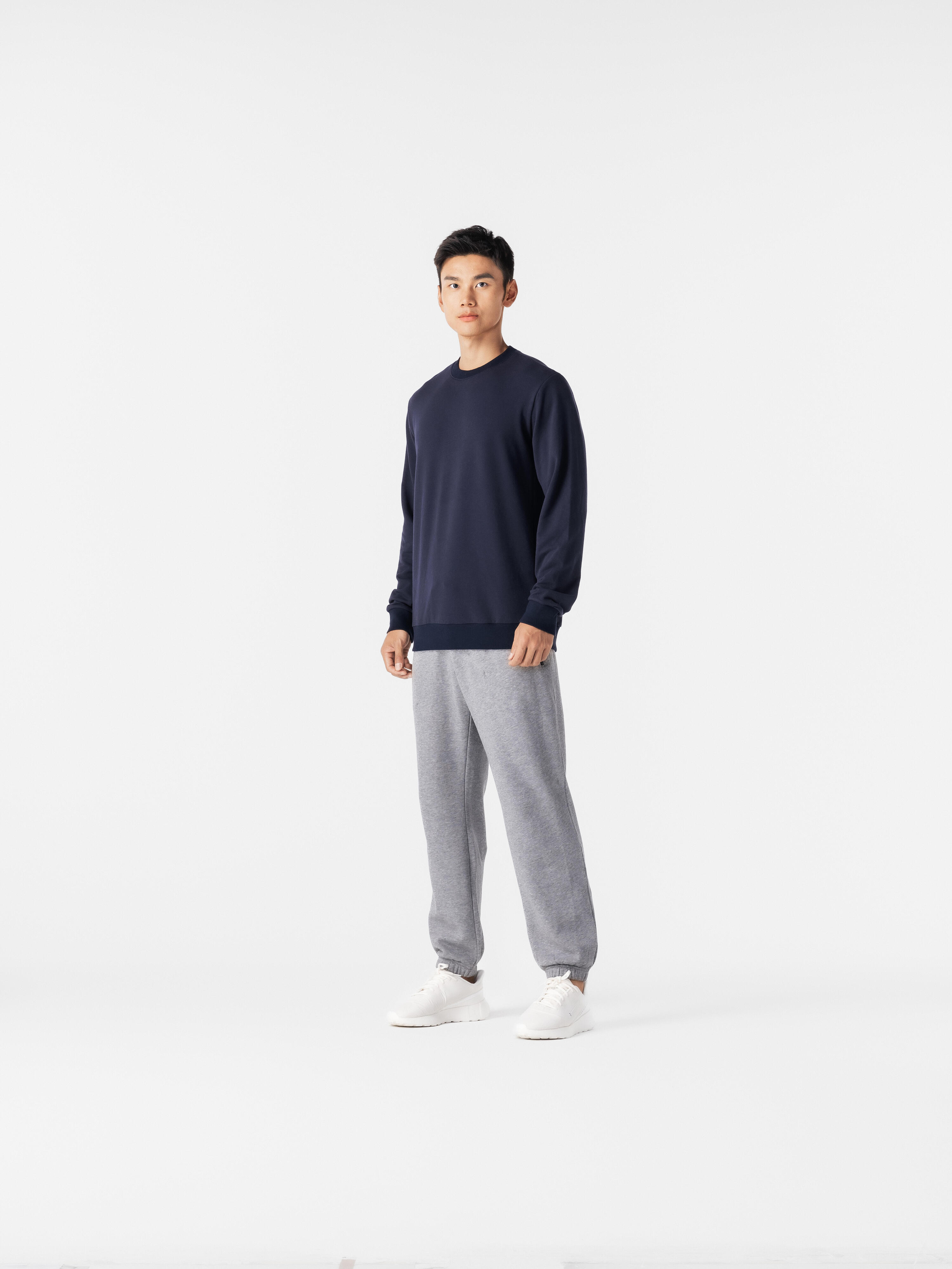 Pantaloni uomo fitness 500 regular misto cotone felpati tasca con zip grigi 4/5