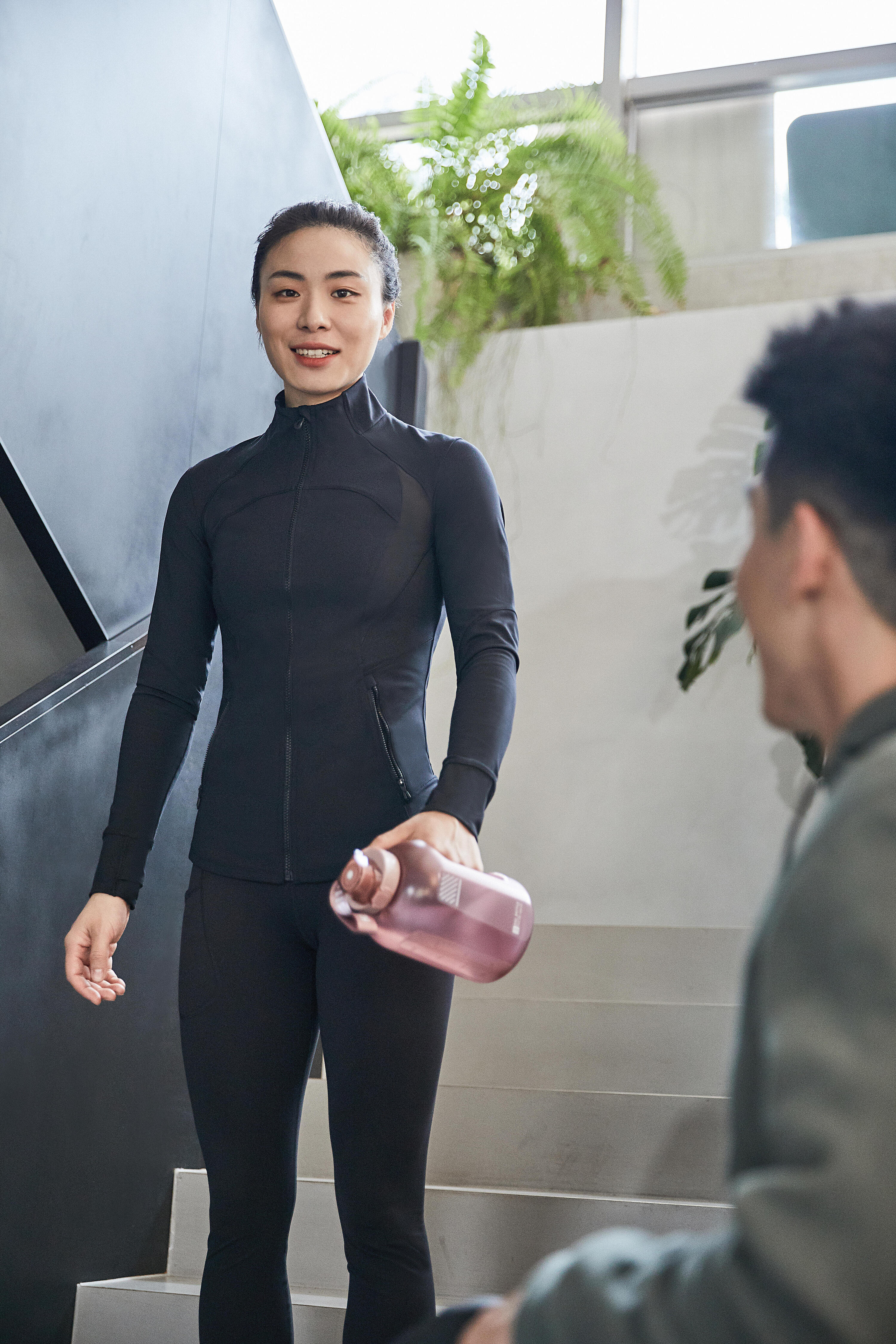 Chaqueta Entrenamiento 900 Mujer Negro Ventilada 7/10