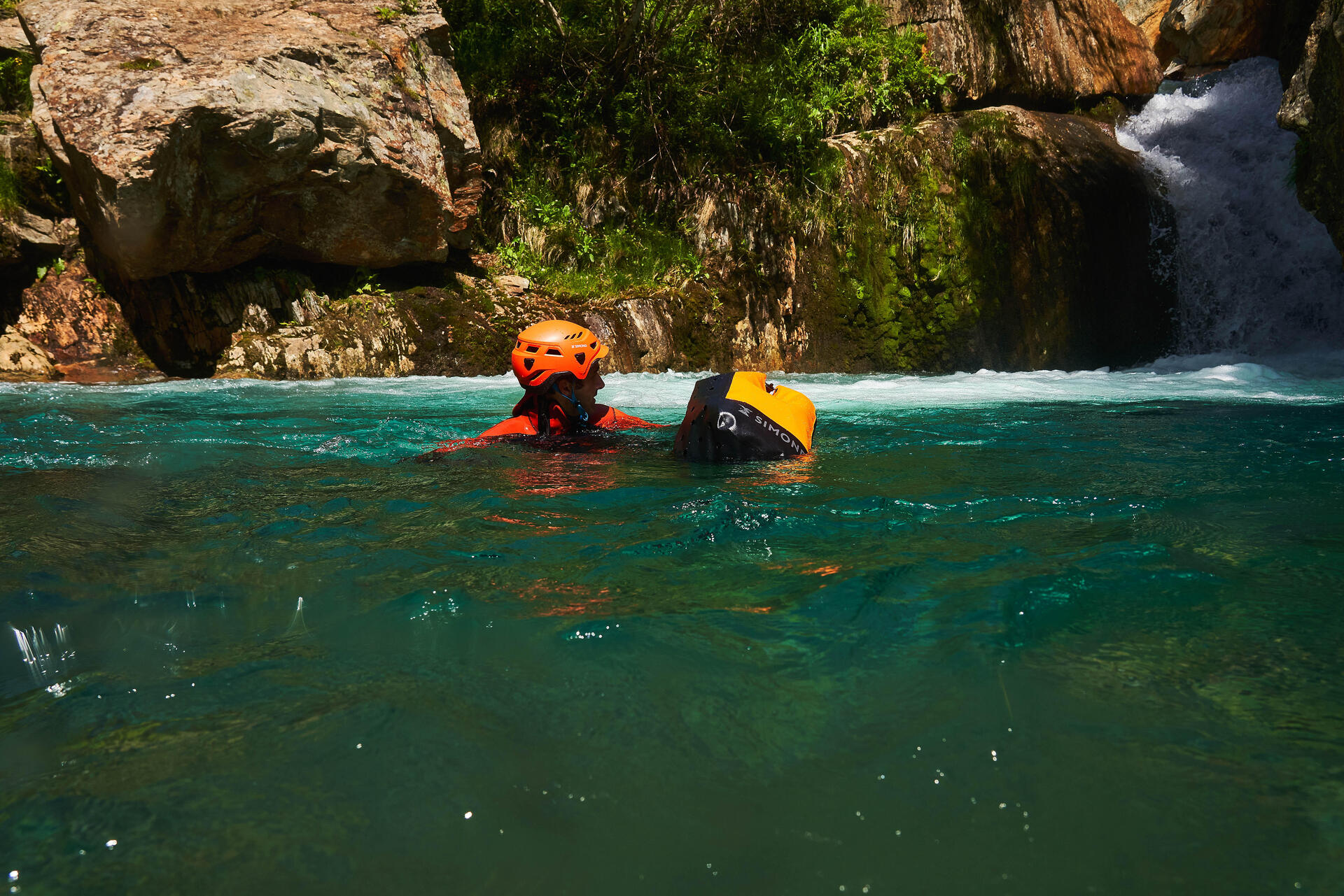 Quel équipement de canyoning choisir ?