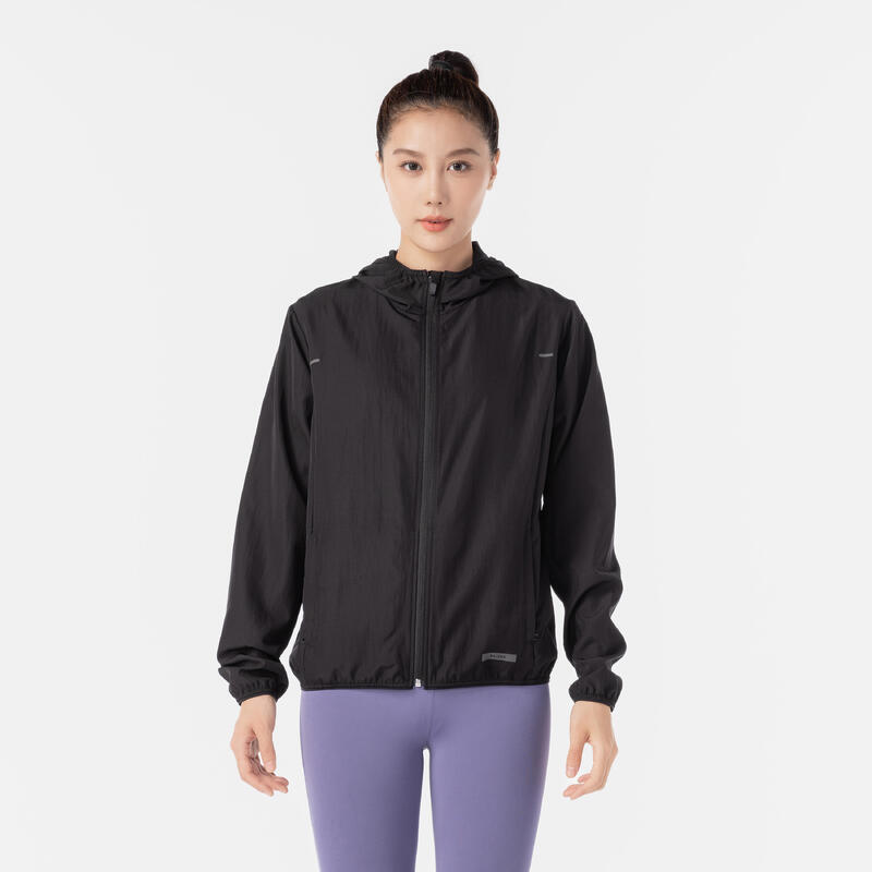 WOMEN'S RUN 100 WINDPROOF JACKET - BLACK