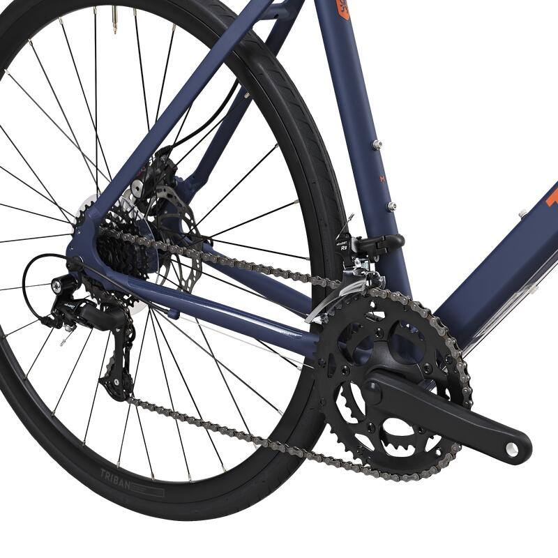 Racefiets voor recreatief gebruik RC120 flat bar schijfremmen marineblauw/oranje