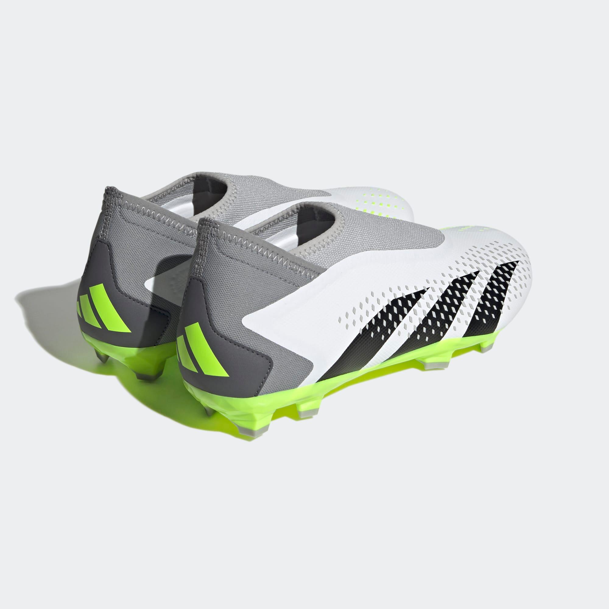 Adult FG Laceless Predator Accuracy.3 6/10
