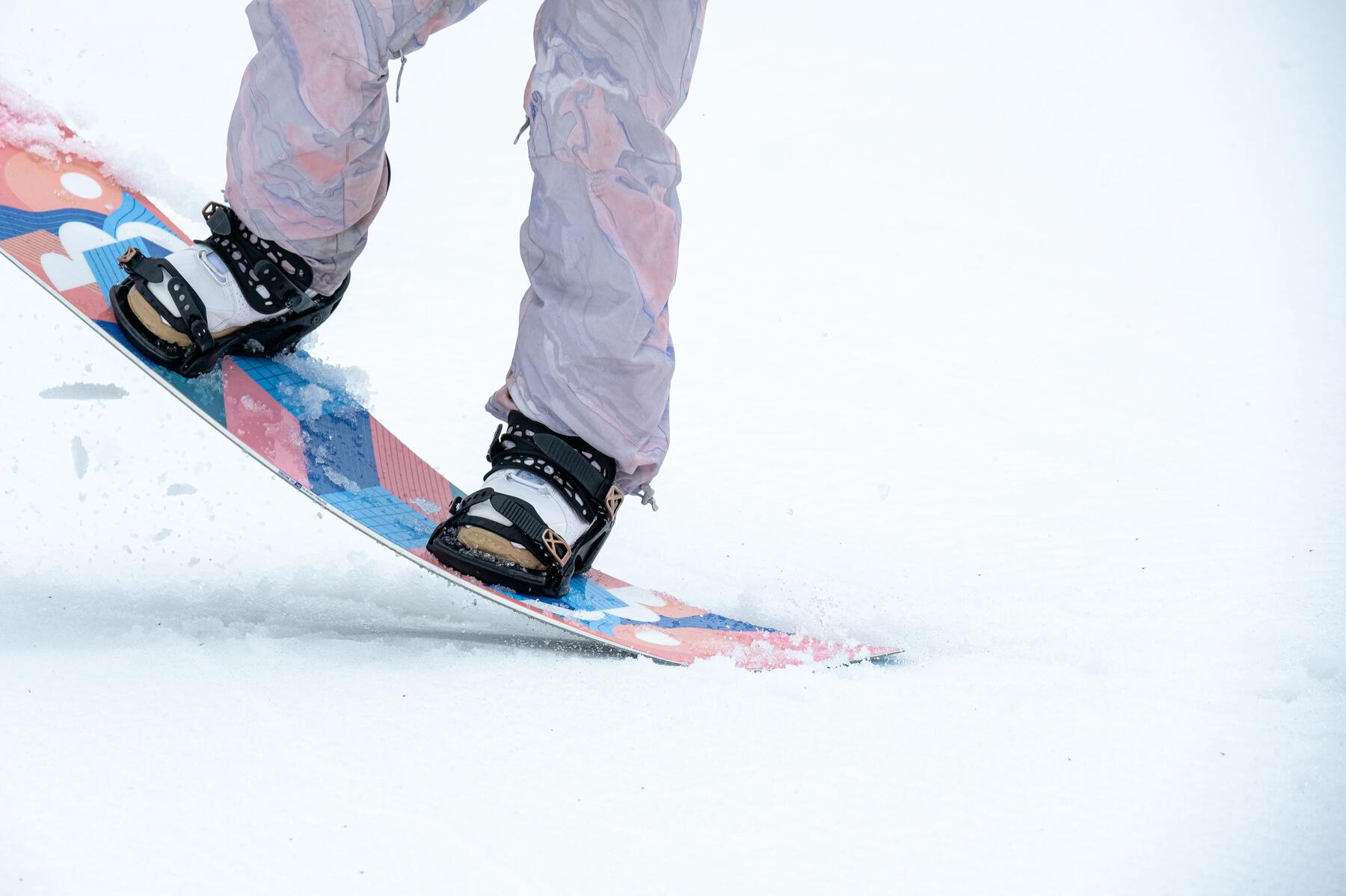 Nollie snowboard