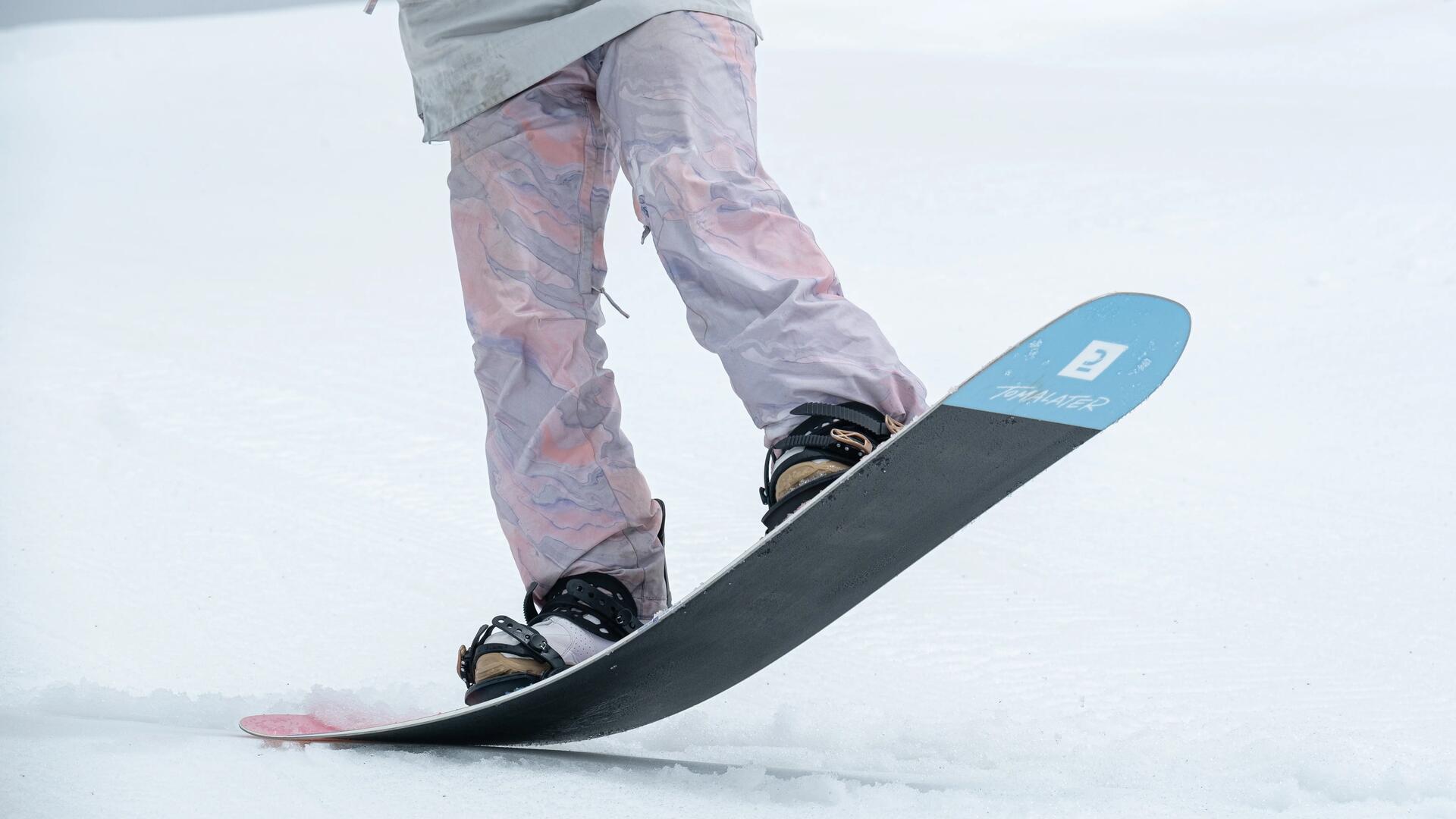 mujer practicando snow