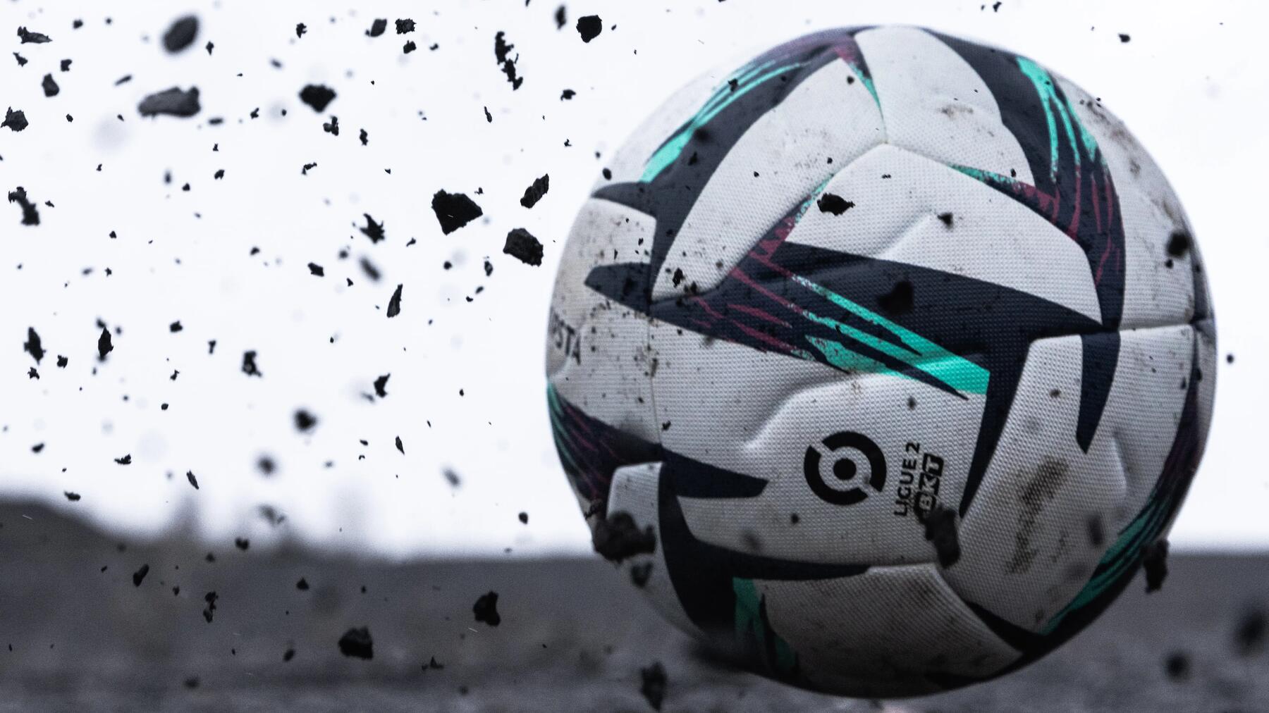 Welke voetbal kiezen? Gids voor maten, gebruik en terrein
