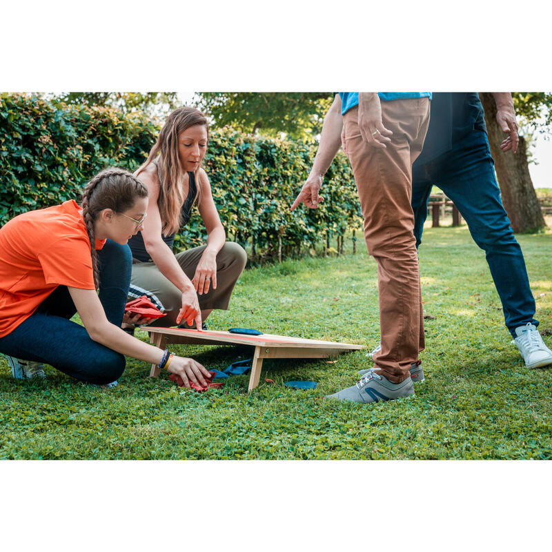 Cornhole Spielset Kompakt - 1 Brett mit 8 Säckchen