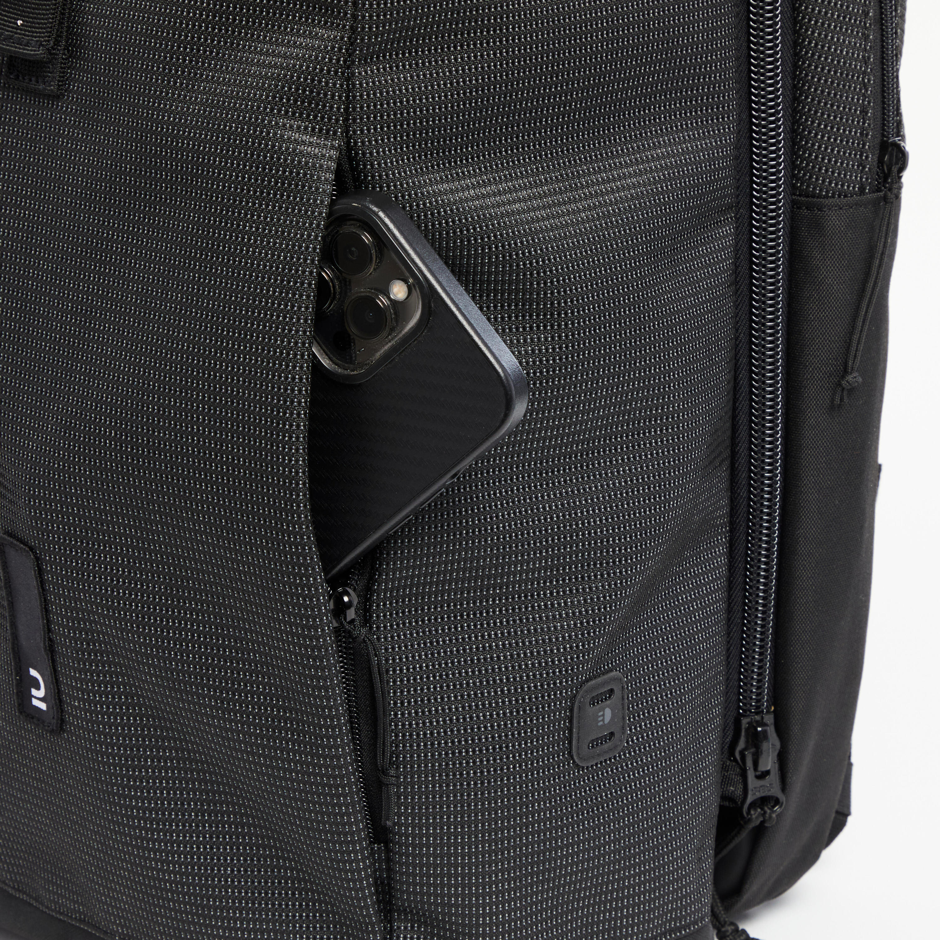 SAC A DOS VELO POUR PORTE BAGAGES DOUBLE 27 LITRES REFLECTIF 20/21
