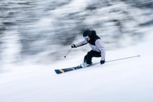 How do I choose my ski or snowboarding jacket? 
