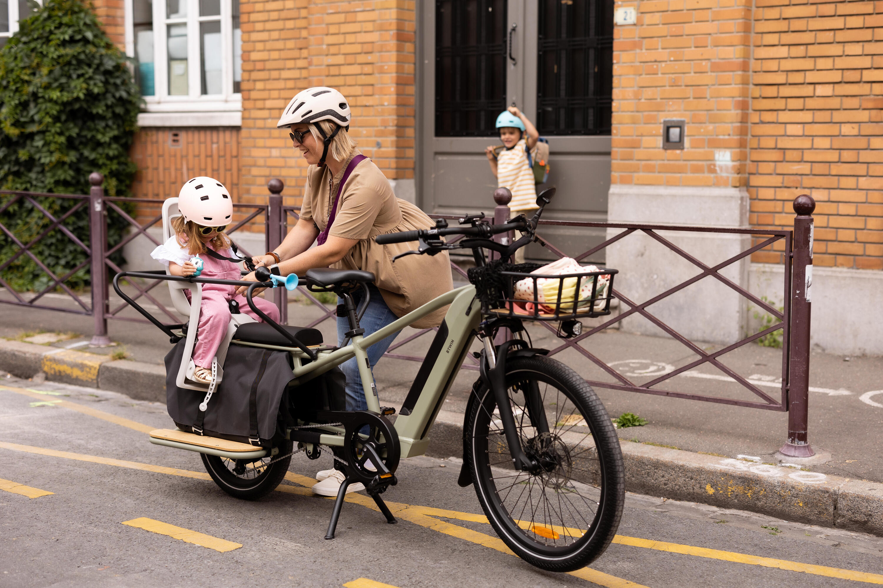 Vélo cargo électrique longtail chargement arrière R500E vert clair 25/31