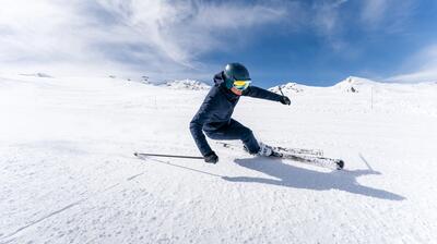 img_header_choisir_skis_adultes_wedze1600x650.jpg