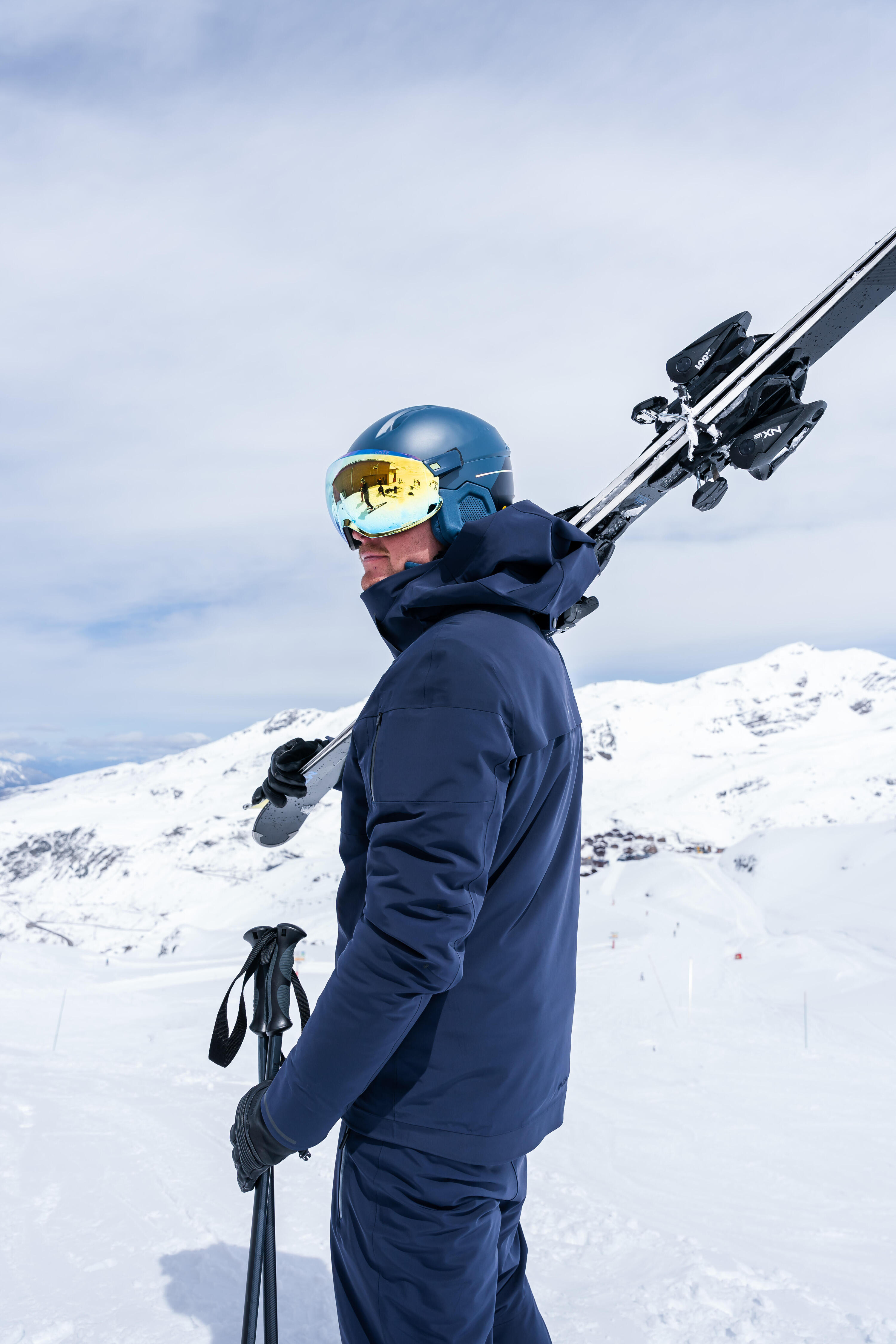 Veste de ski ventilée qui assure la liberté de mouvement homme, 900 bleu marine 20/25