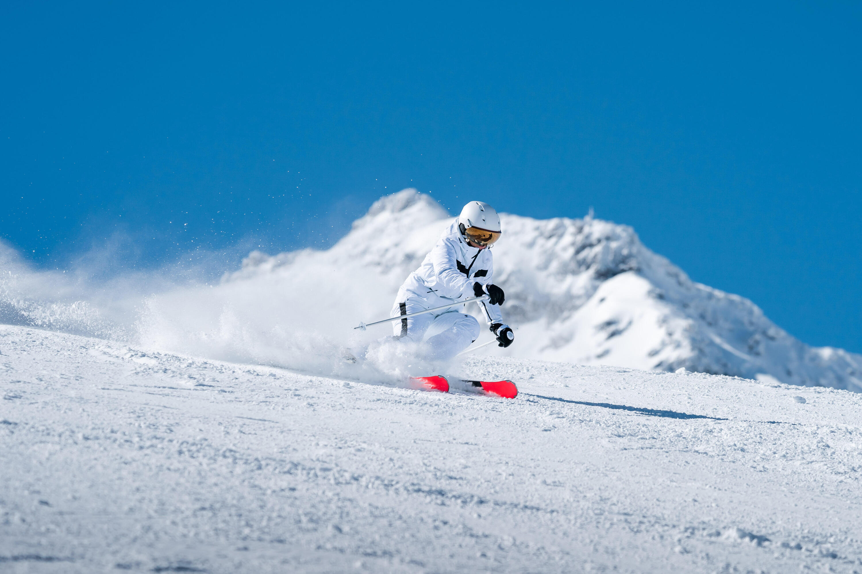 SKIS DE PISTA COM FIXAÇÕES MULHER - BOOST 580 - PRETO E BRANCO 12/15