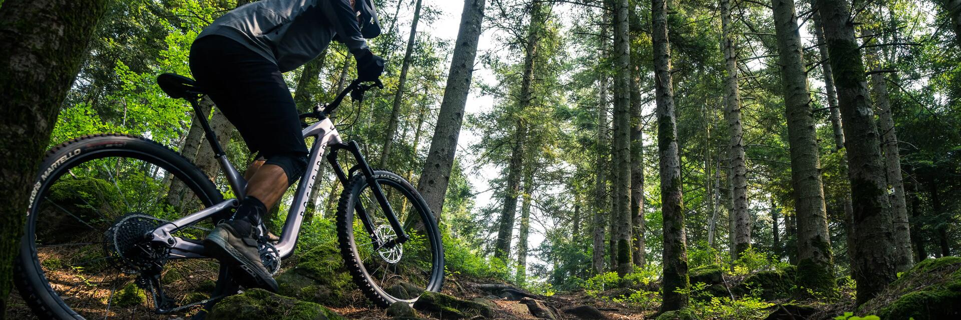 Comment rouler dans la boue en VTT ?