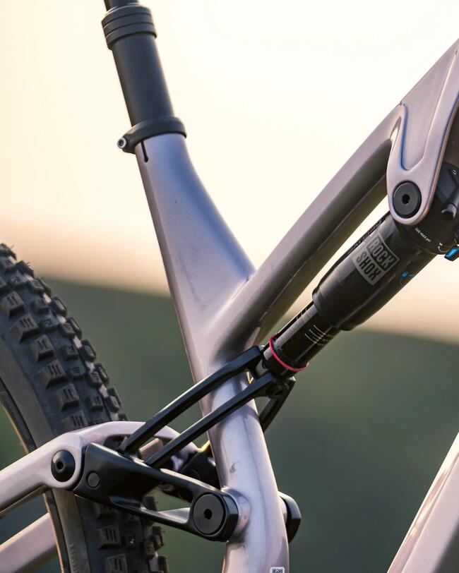 Mtb All Mountain FEEL 900 S telaio carbonio