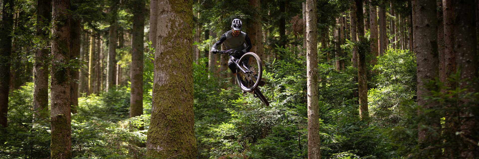 Comment bien entretenir mes vêtements VTT ?
