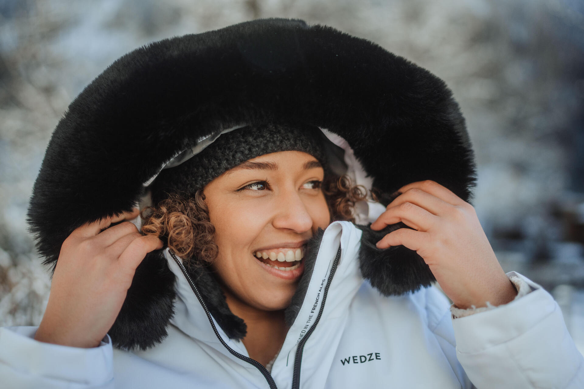 Women's Mid-Length Warm Ski Jacket 100 White