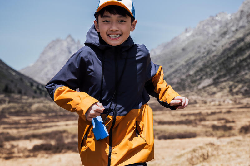 Kurtka turystyczna dla dzieci Quechua MH500 wodoodporna
